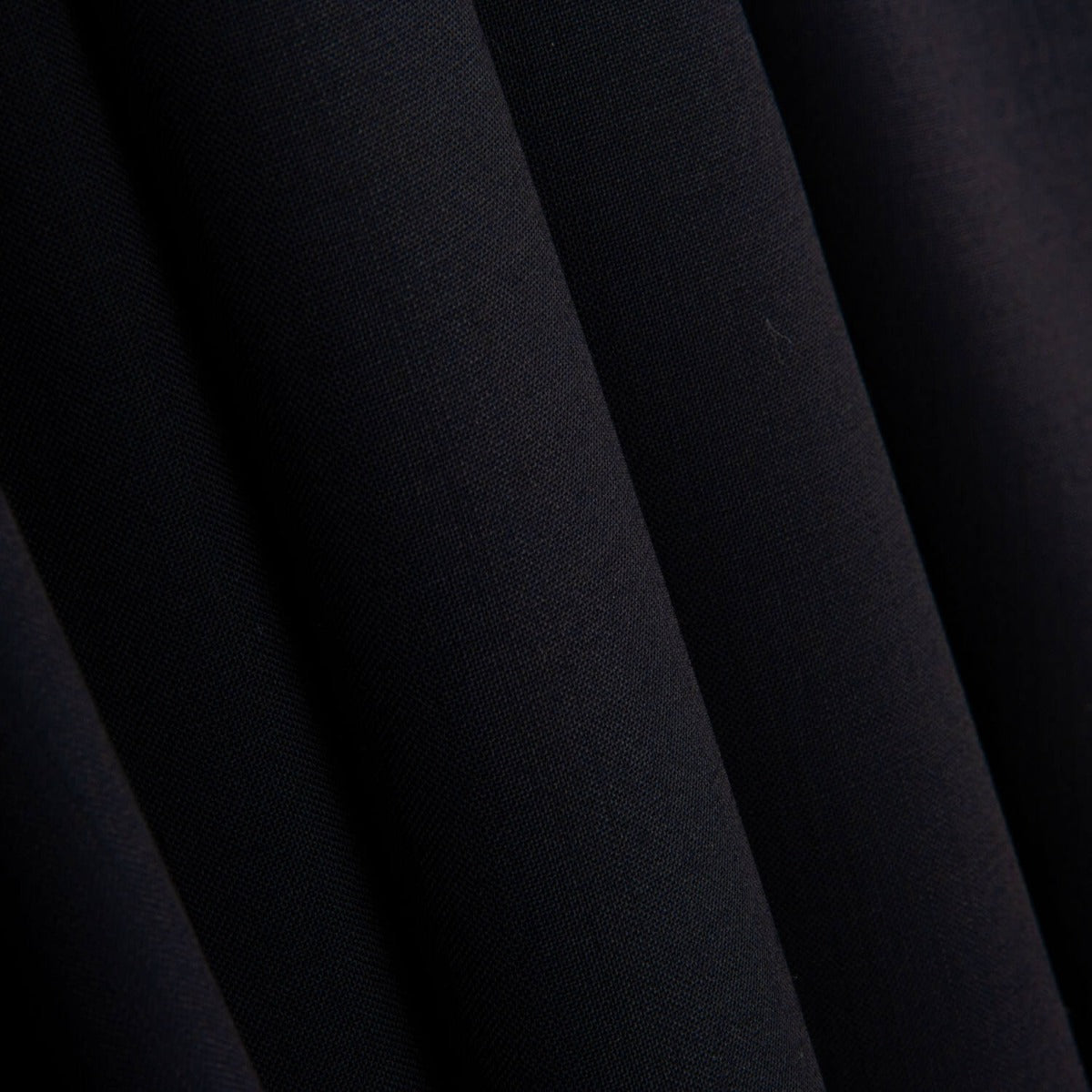 Fine Dark Navy Tropical Wool - Ribes y Casals