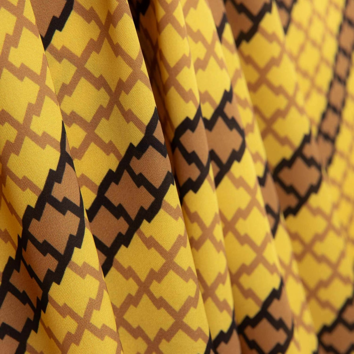 Diagonal Chain Polyester Satin - Ribes y Casals