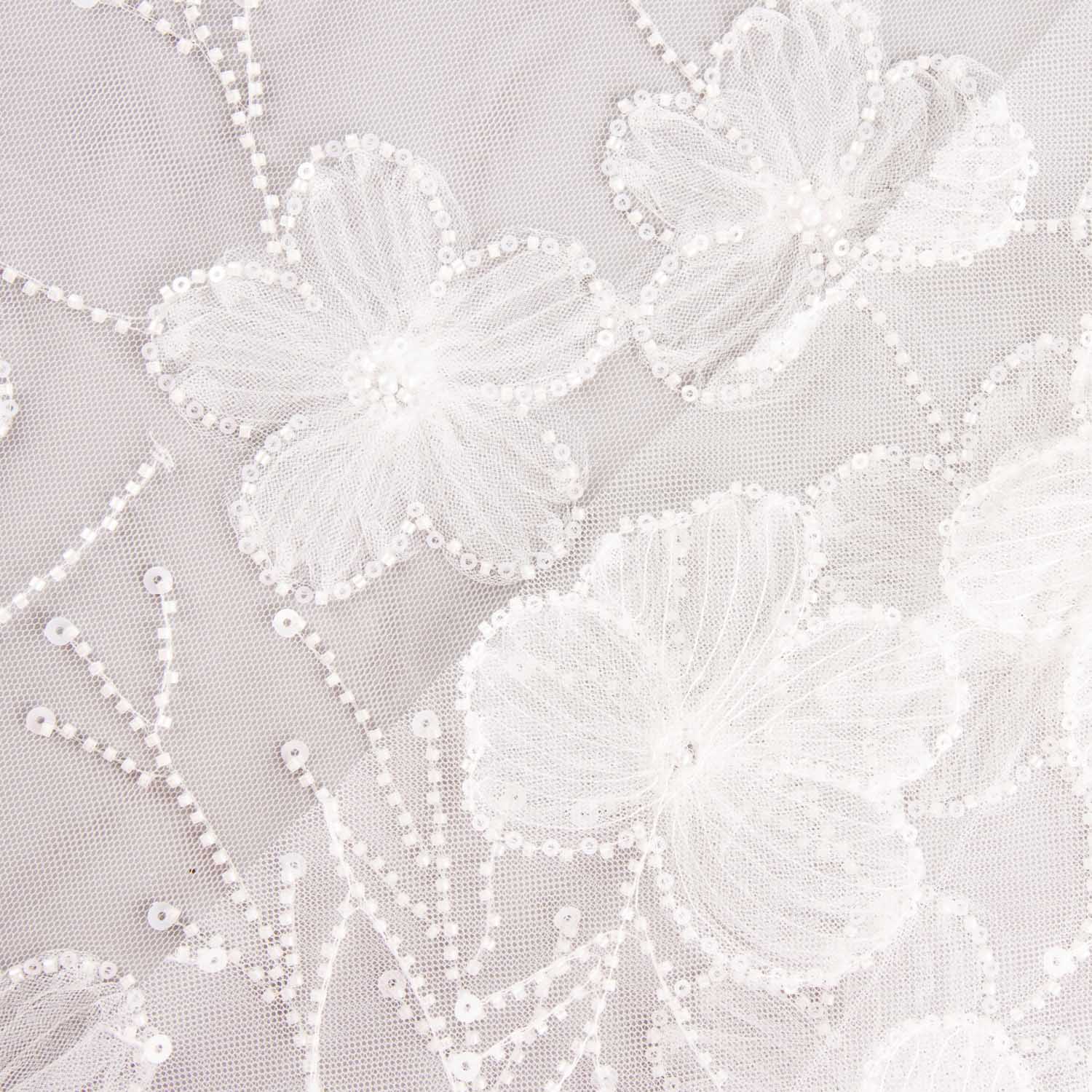 White Tulle Bridal Beading with Embroidered Flowers – Elegance - Ribes y Casals