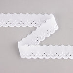 White Embroidered Batiste Trim Model 29019 – 30 mm - Ribes y Casals