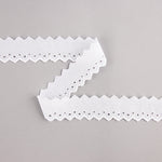 White Embroidered Batiste Trim Model 29060 – 30 mm - Ribes y Casals