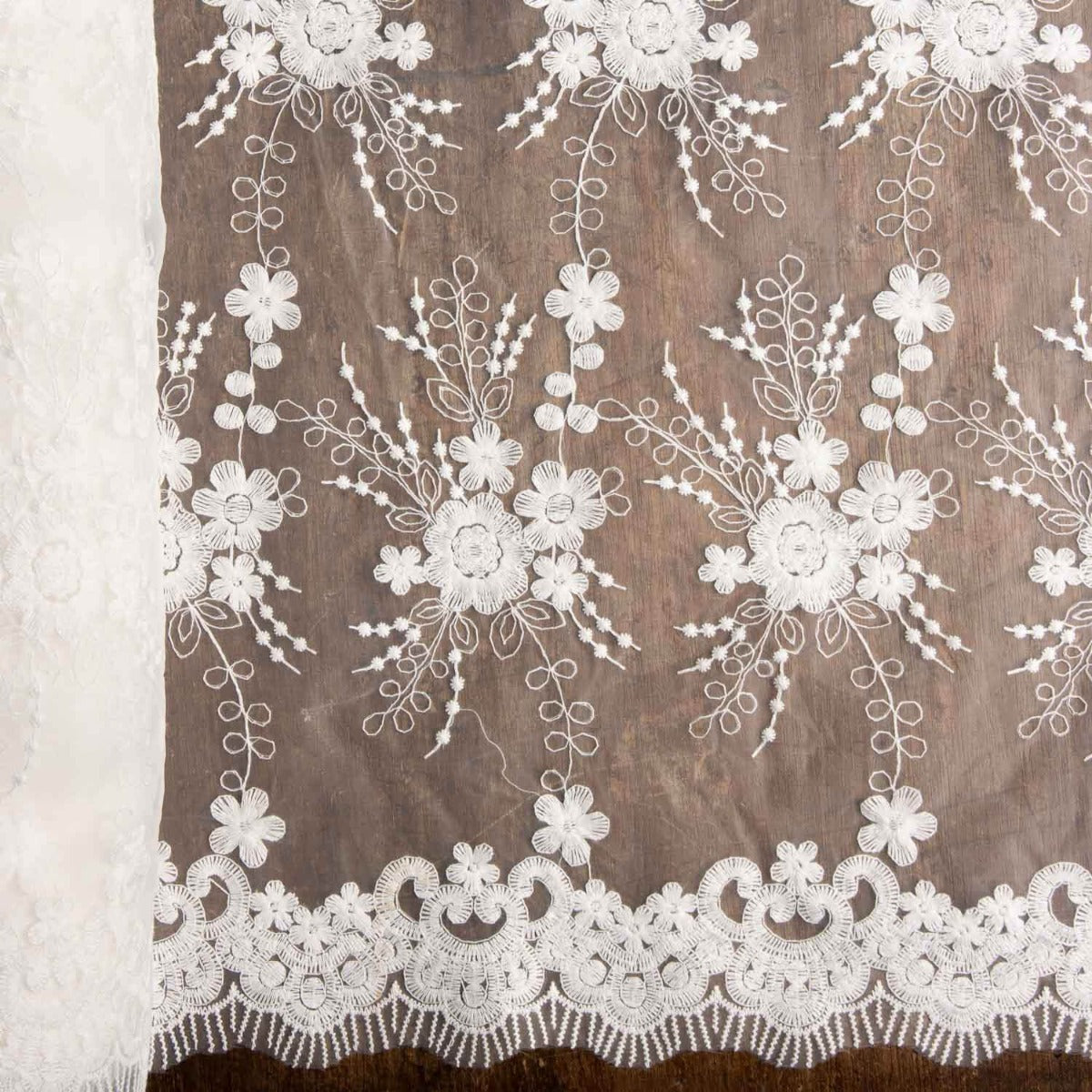 Embroidered Tulle “Florencia” - Ribes y Casals