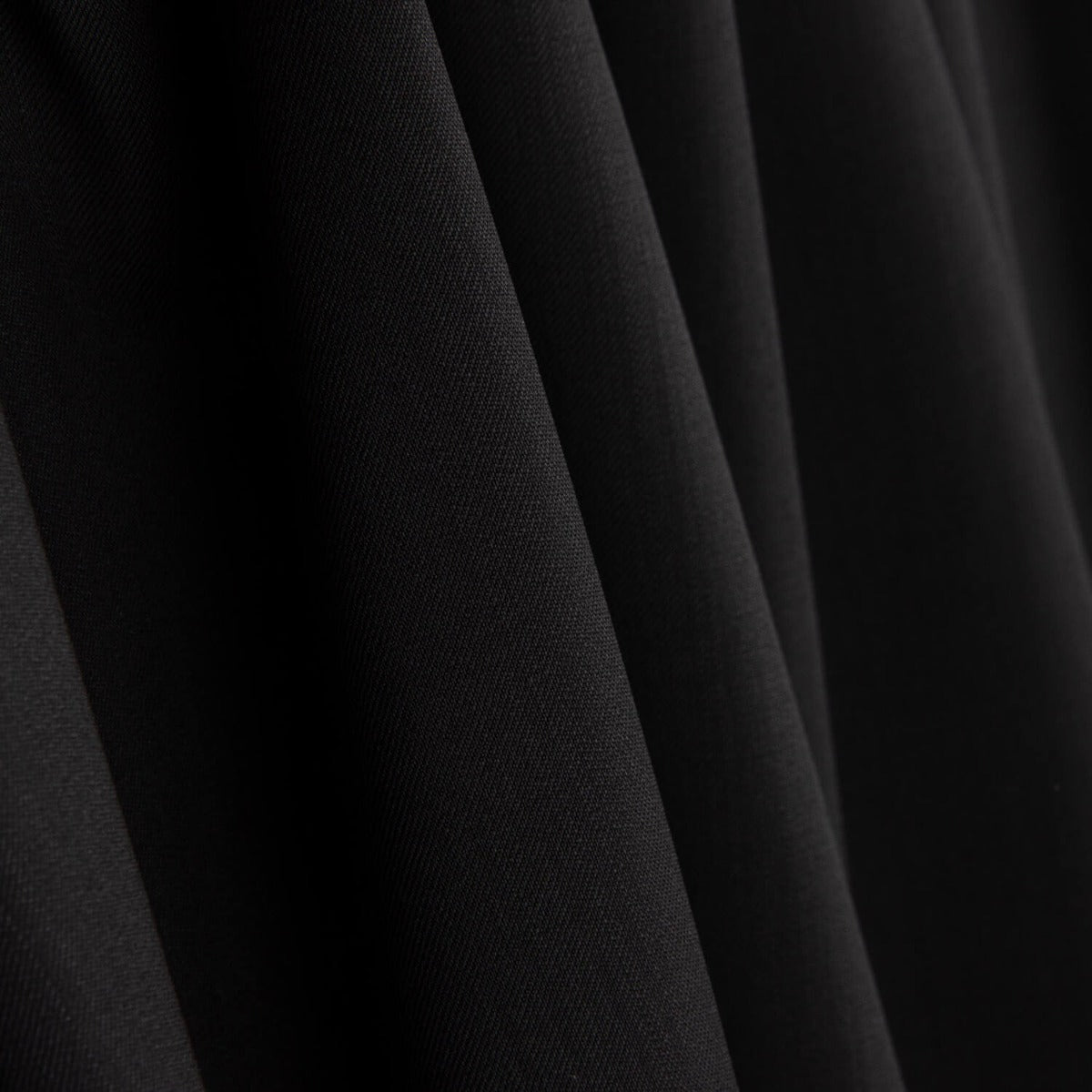 Plain Black Tropical Wool - Ribes y Casals