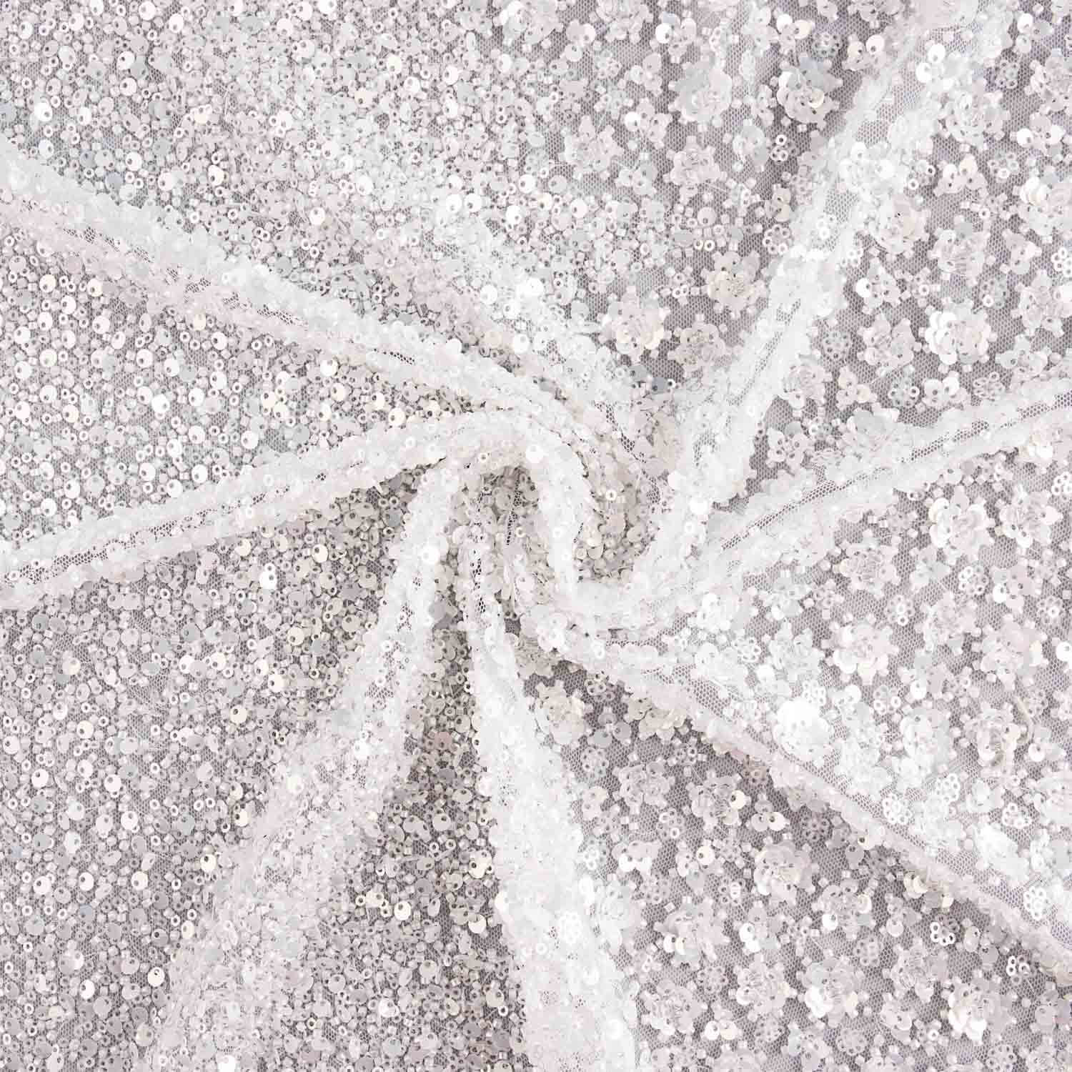 White Tulle Bridal Beading with Mini Flowers and Gradient Effect – Elegance - Ribes y Casals