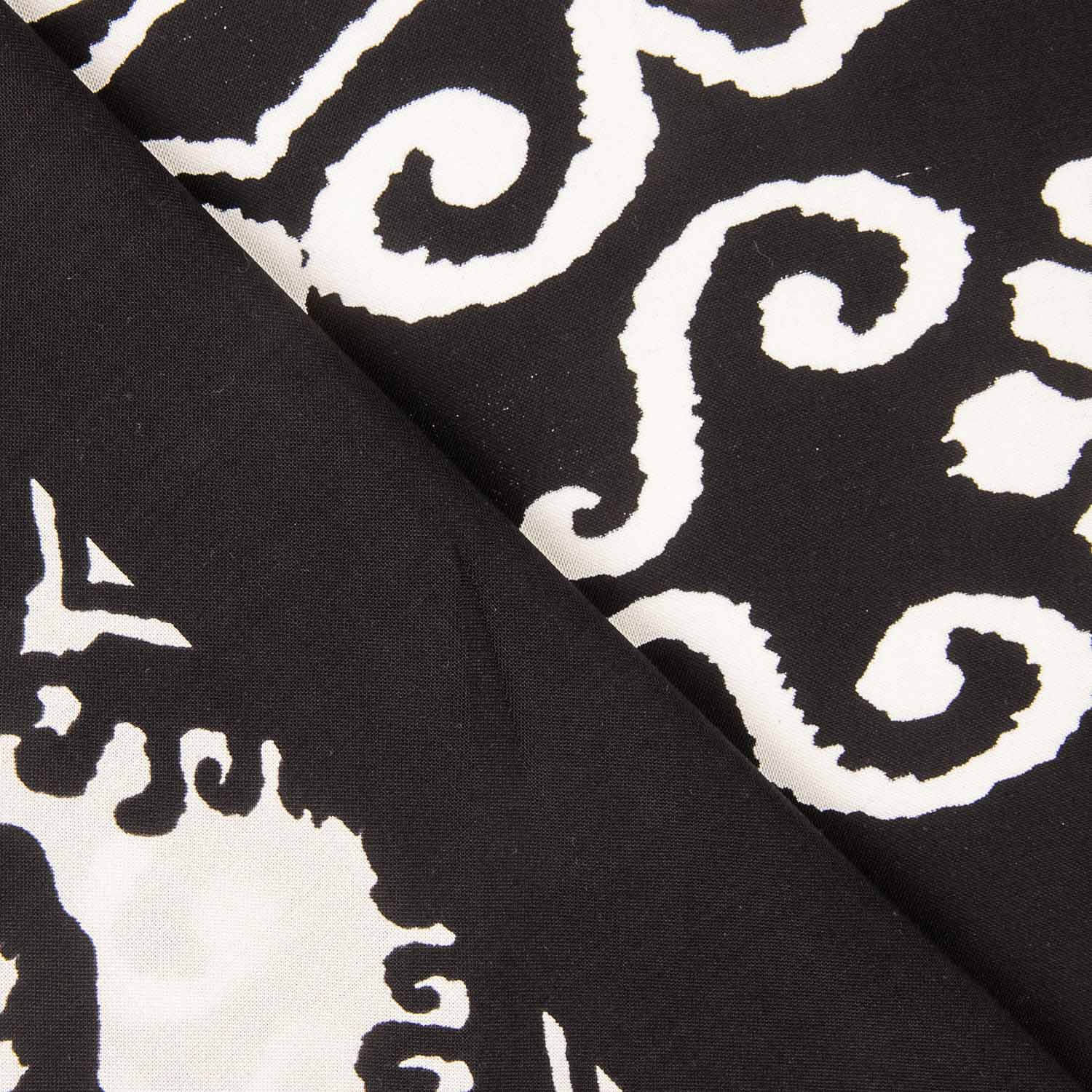 Ethnic-print viscose remnant with black border - Various lengths x 140 cm wide - Ribes y Casals
