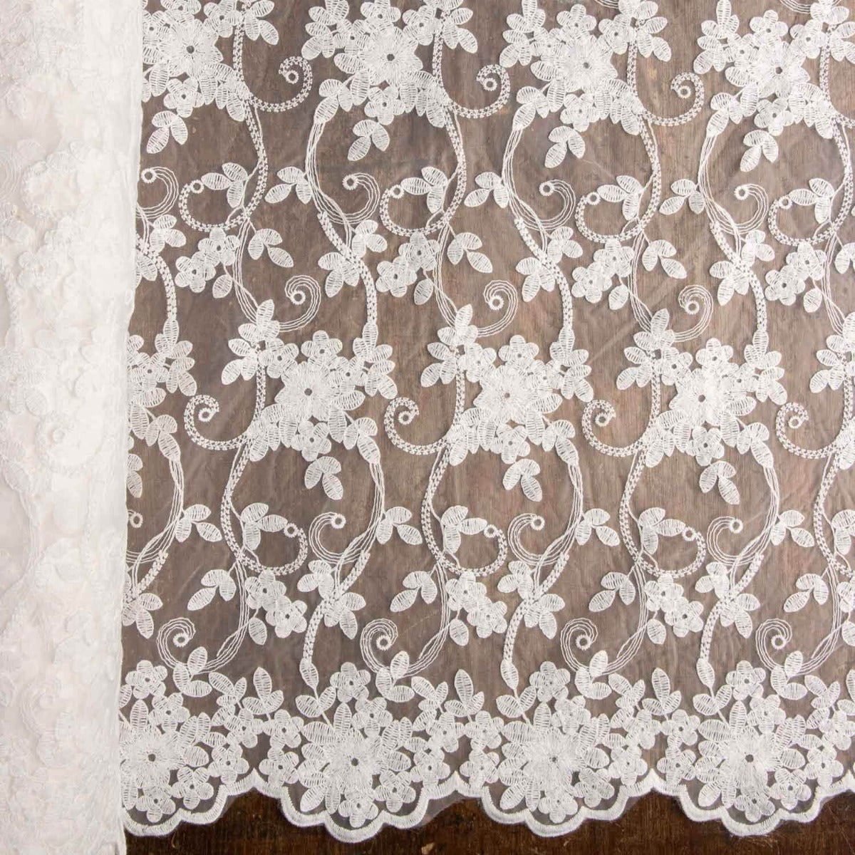 Embroidered Tulle “Ondina” - Ribes y Casals