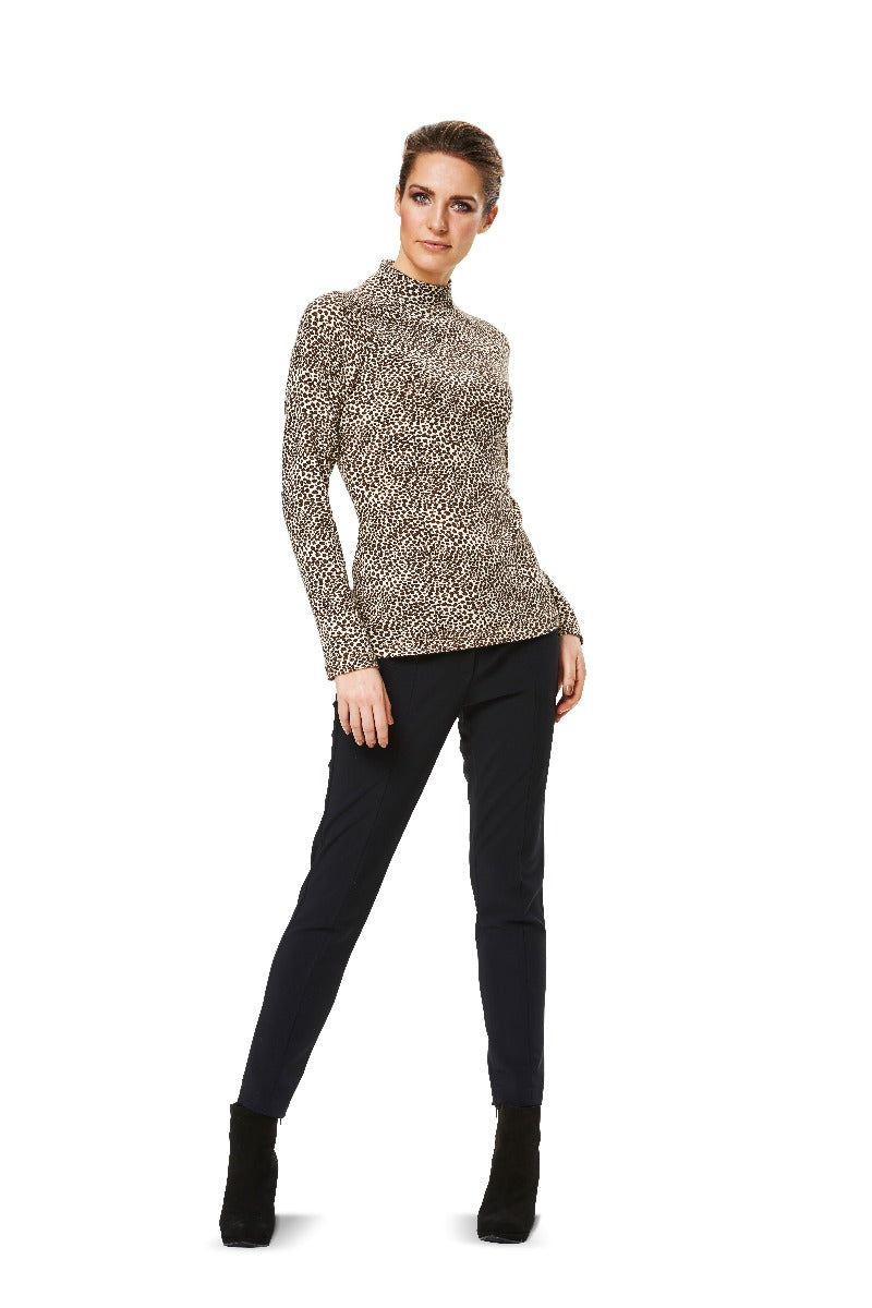 Burda Sewing Pattern 6990 Shirt - Ribes y Casals