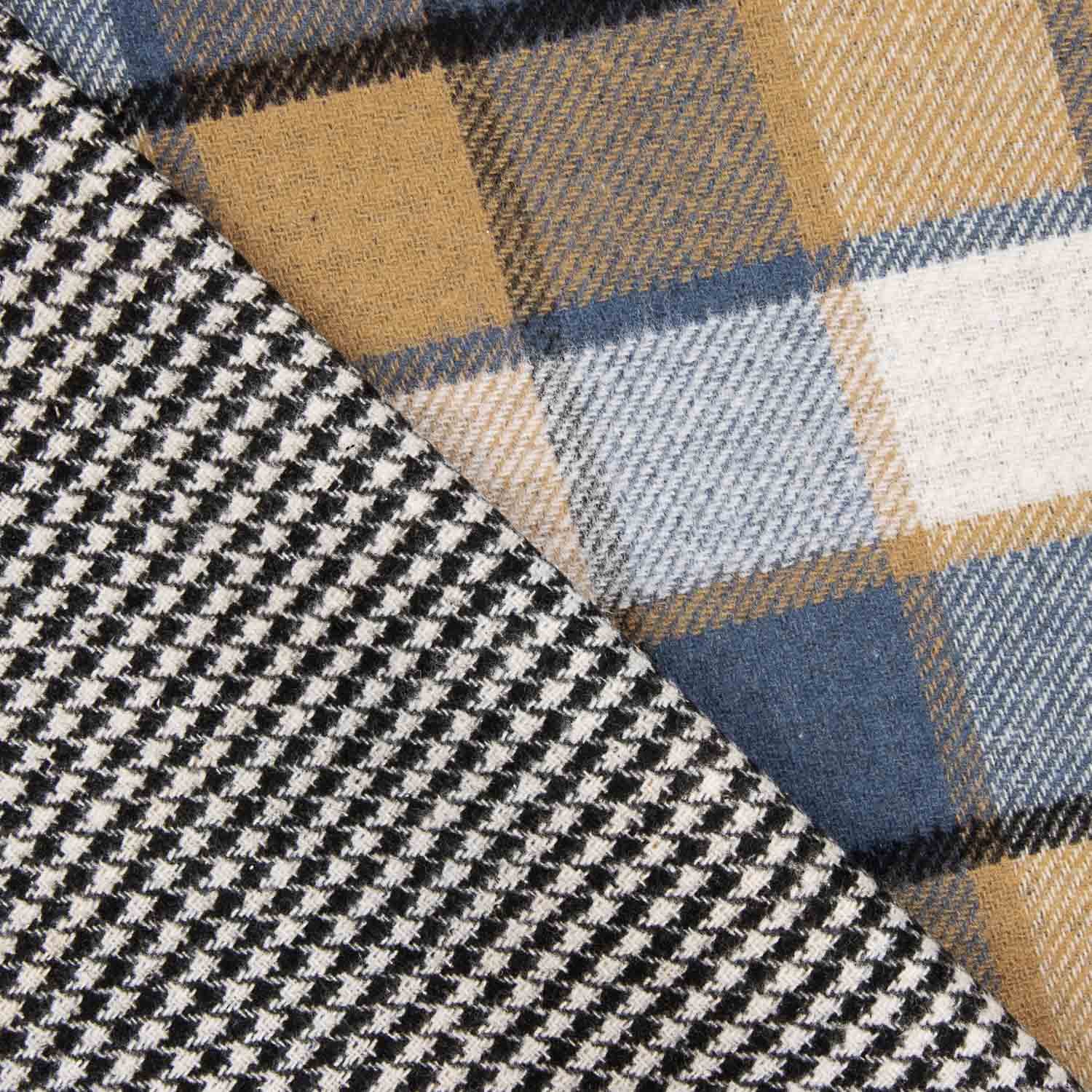 Reversible Blue Wool - Ribes y Casals