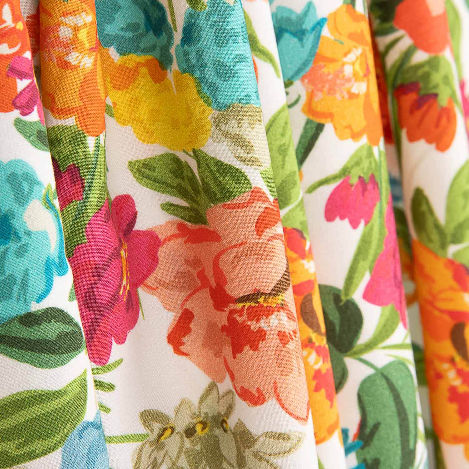 Bright Spring Floral Print Viscose - Ribes y Casals