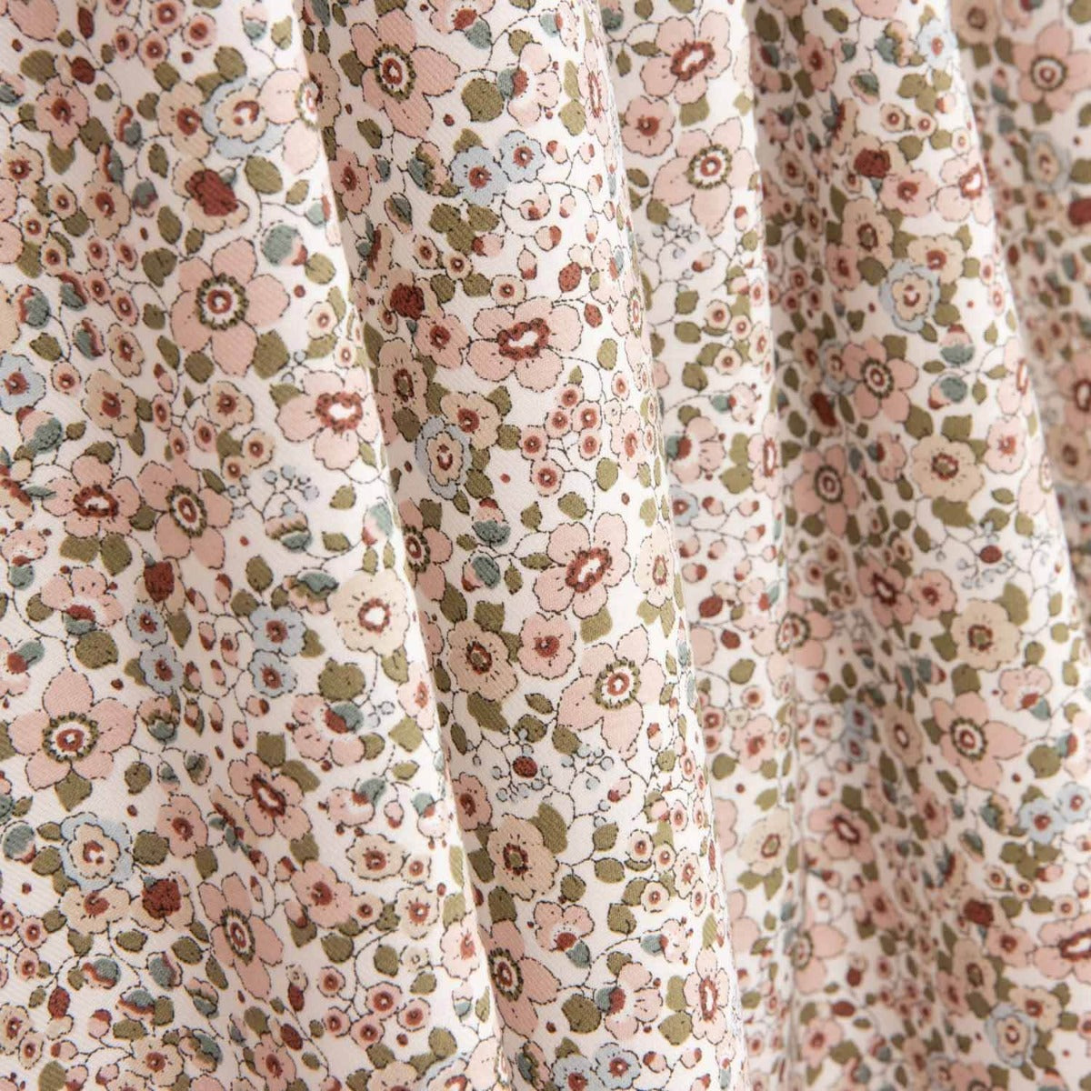 “Wildflower Sprigs” Cotton Viyella - Ribes y Casals