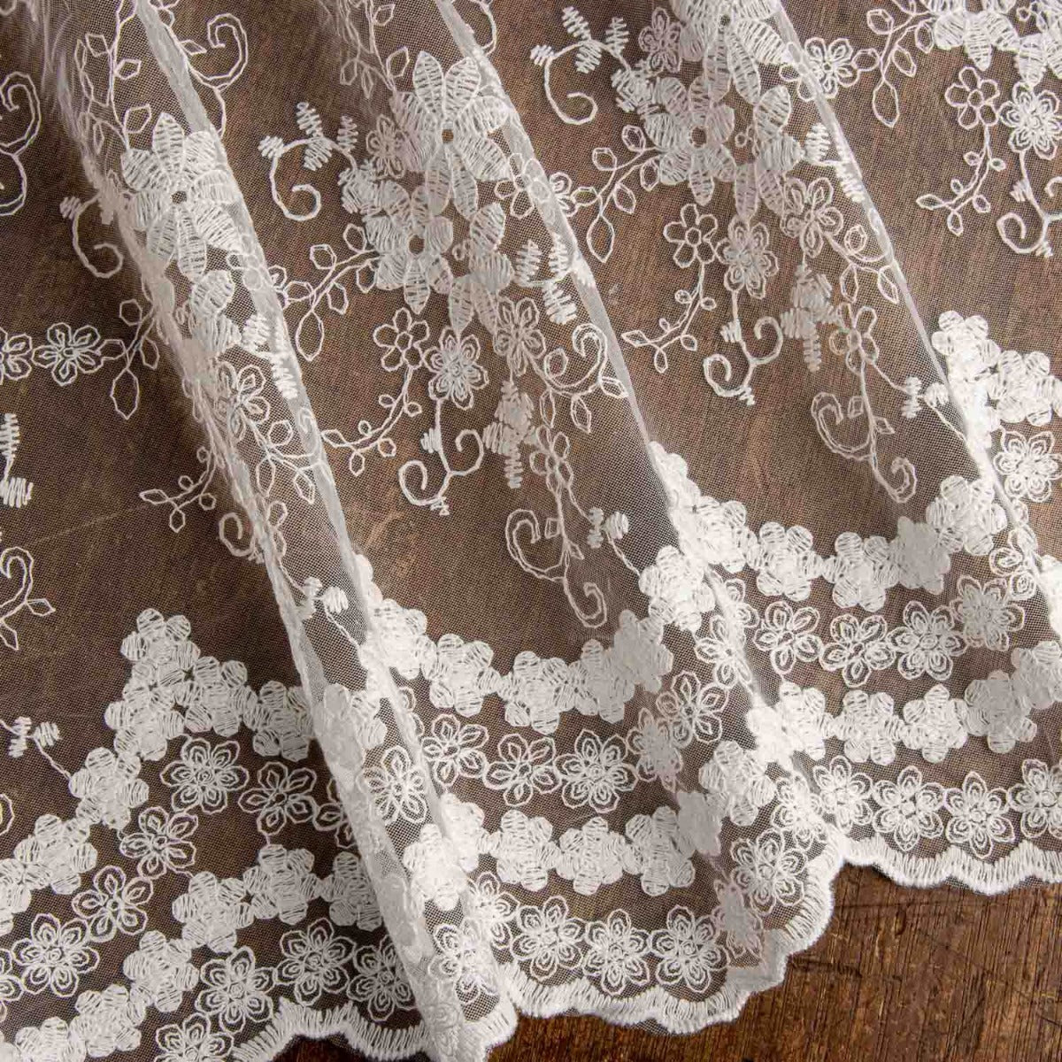 Embroidered Tulle “Lisboa” - Ribes y Casals