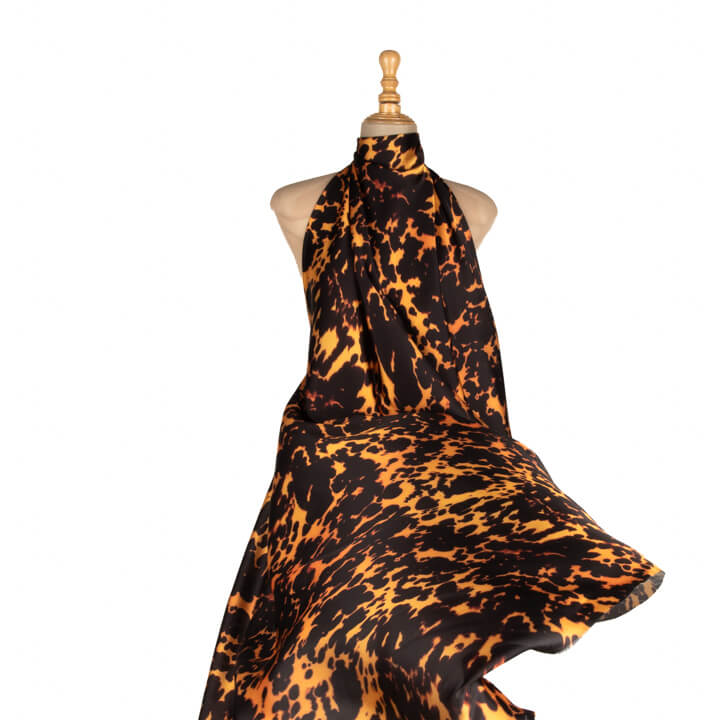 Carey Printed Satin - Ribes y Casals