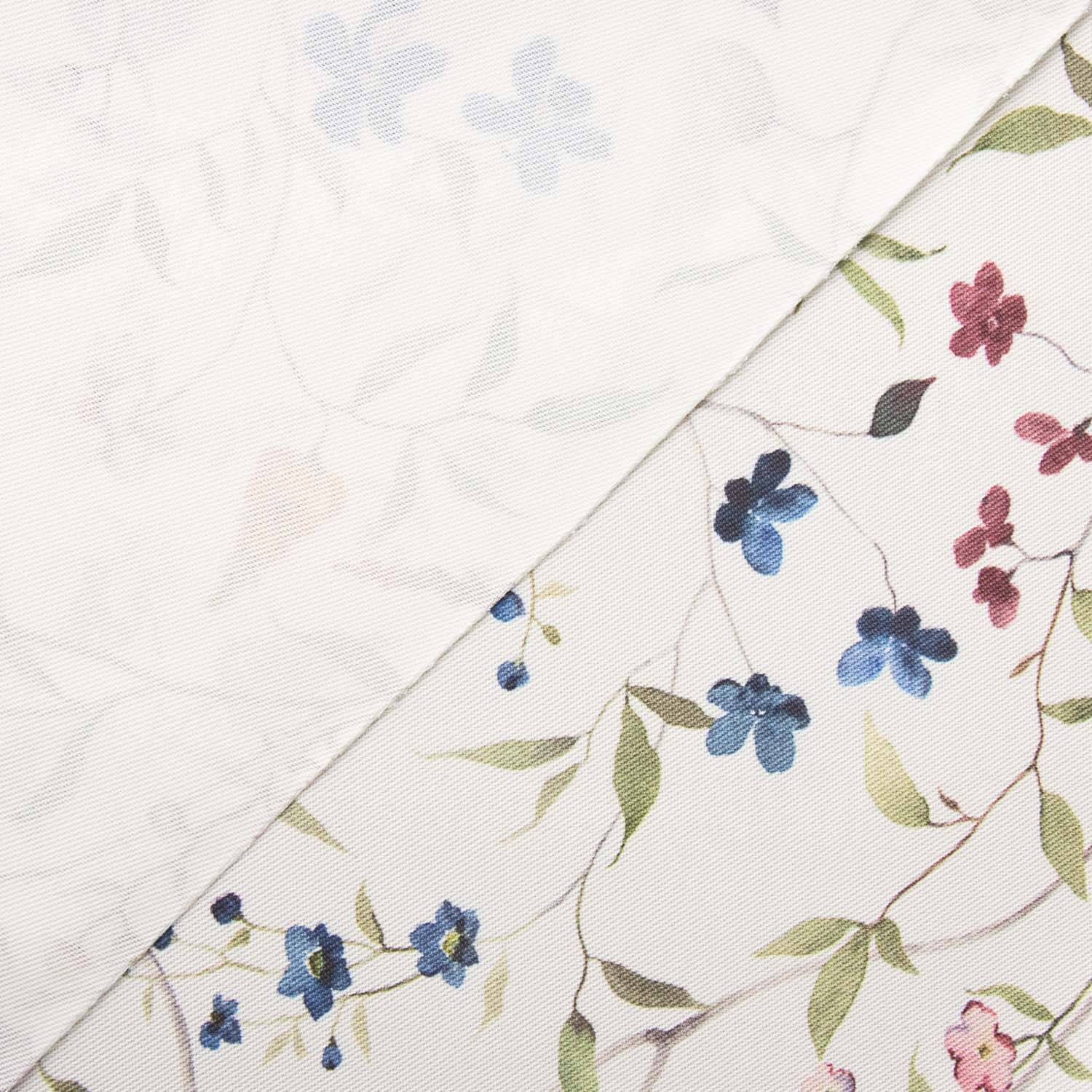 Wildflower Stain-Resistant Floral Print Table Linen - Ribes y Casals
