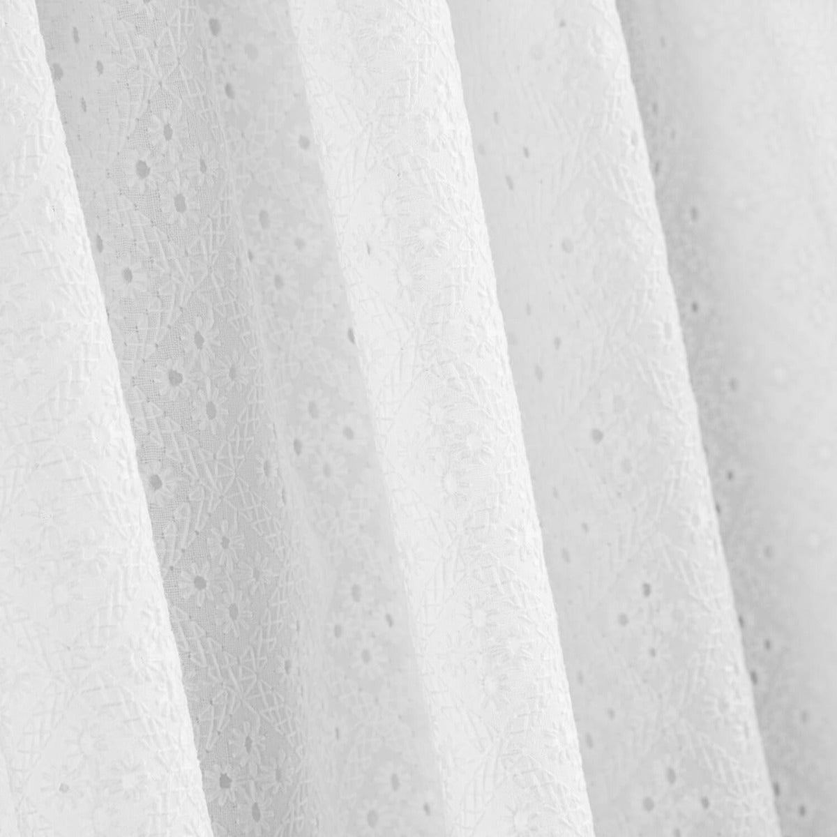 Swiss Embroidered Cotton Breeze - Ribes y Casals