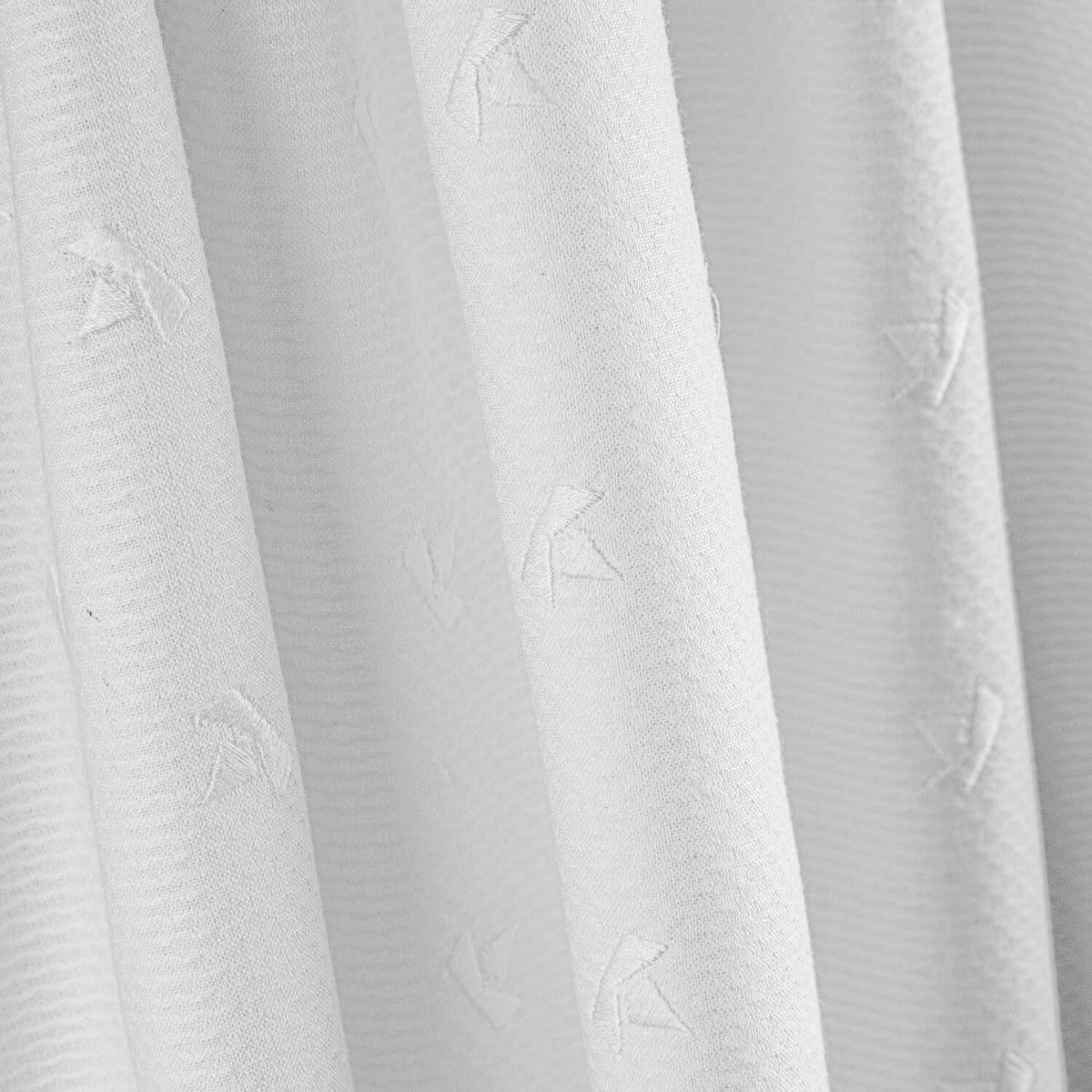 White Embroidered Piqué Fabric with Boats - Various sizes x 155 cm wide - Ribes y Casals