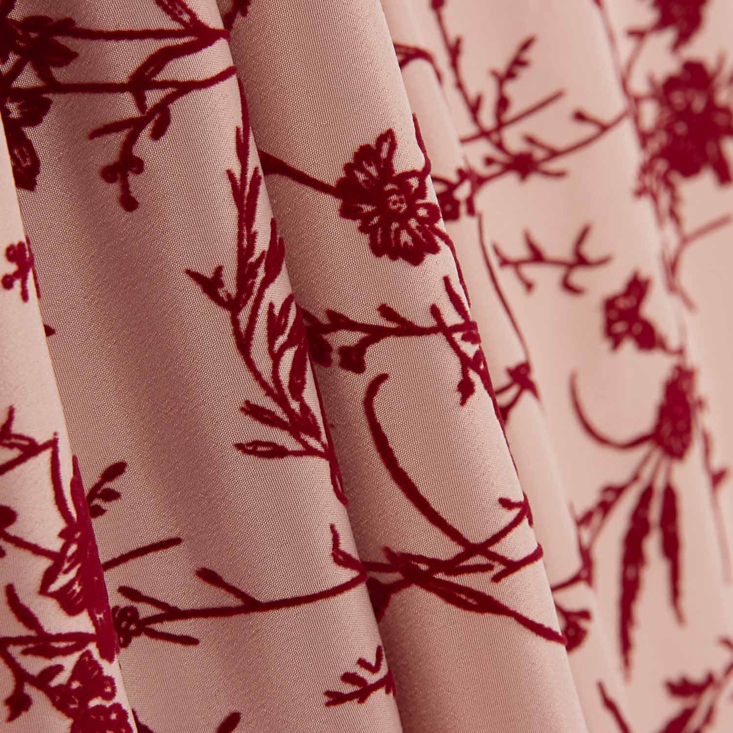 Koshibo Flocked Makeup Maroon Flowers - Ribes y Casals