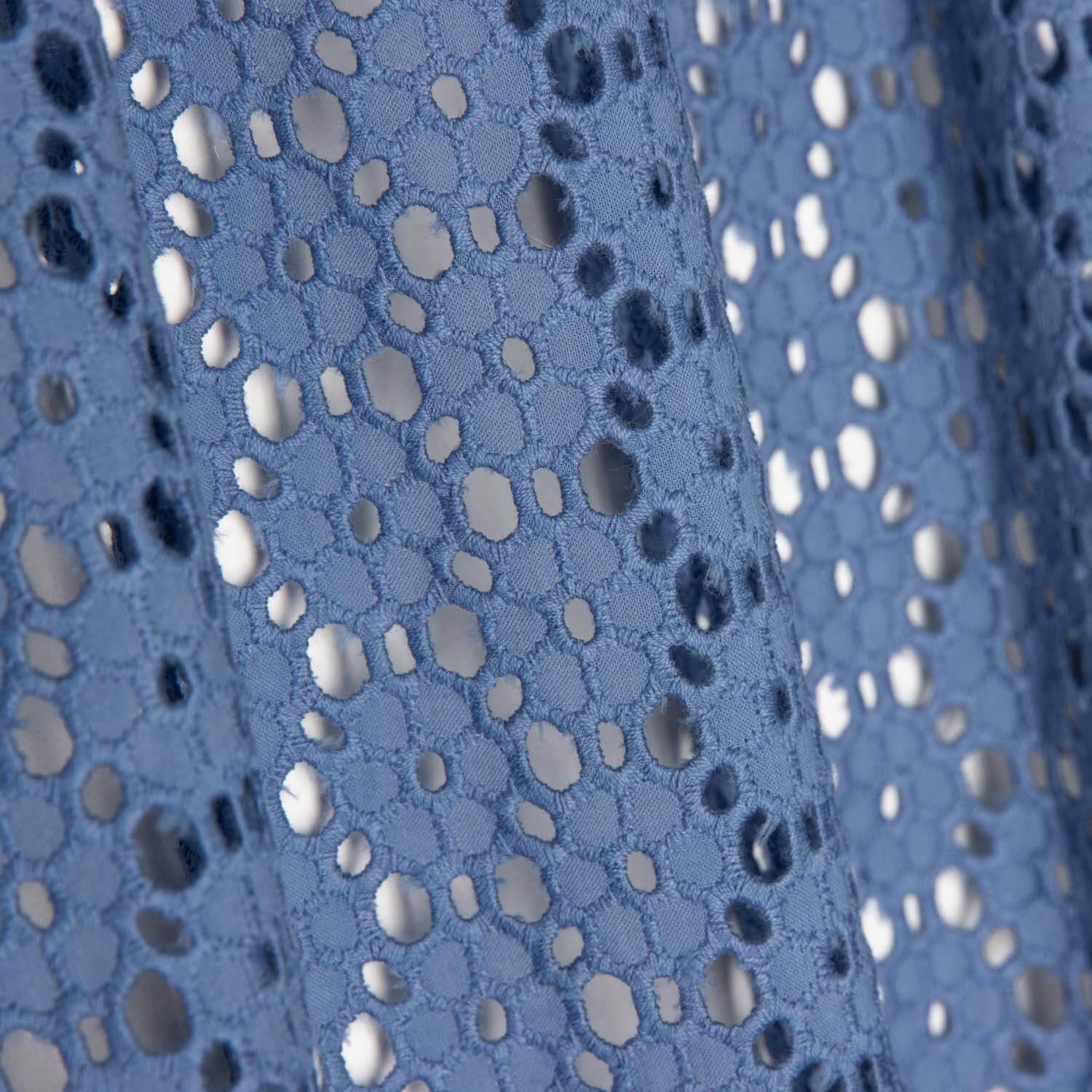 Swiss Embroidery Blue Daisy Dark Denim - Ribes y Casals