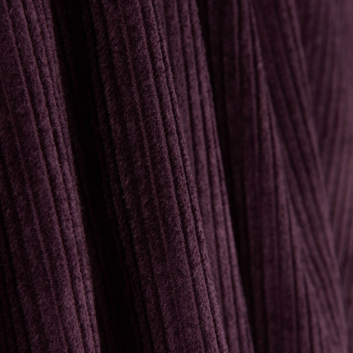 Aubergine Cotton Corduroy - Ribes y Casals