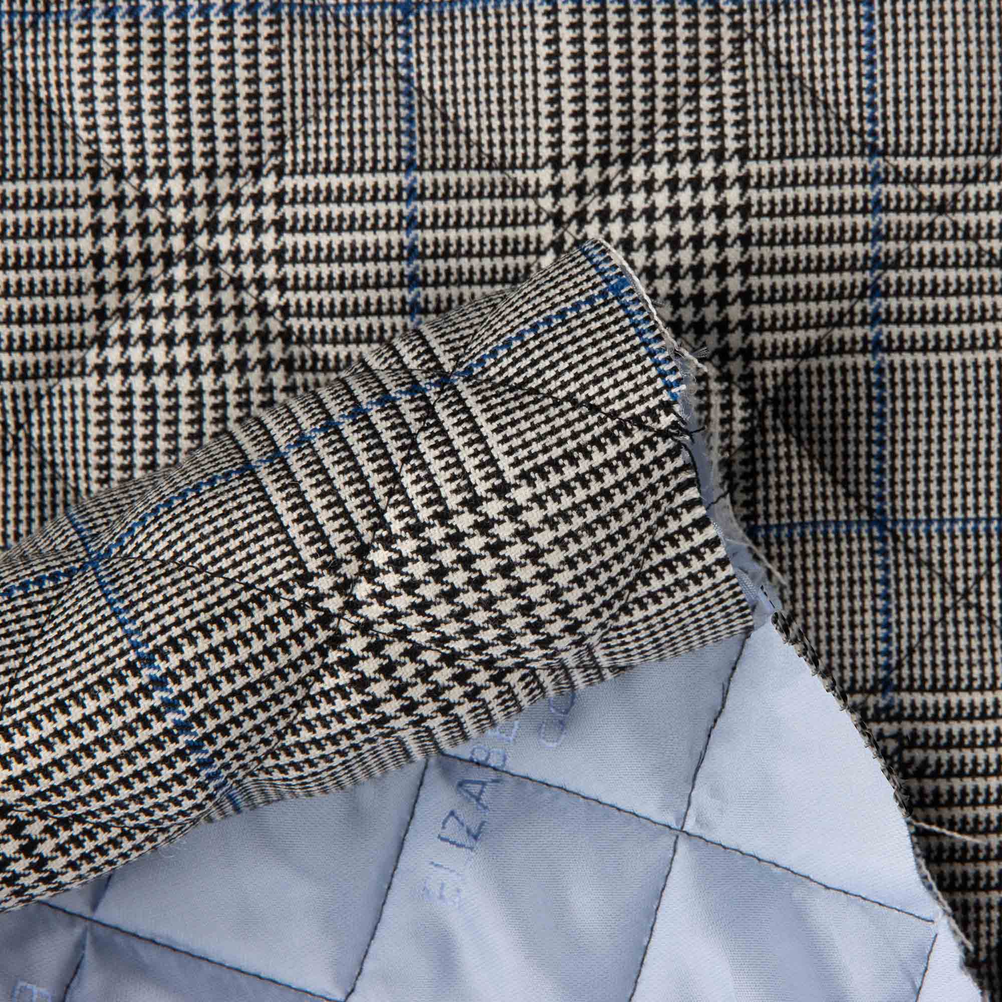 Welsh Check Quilt with Blue Lining - Ribes y Casals