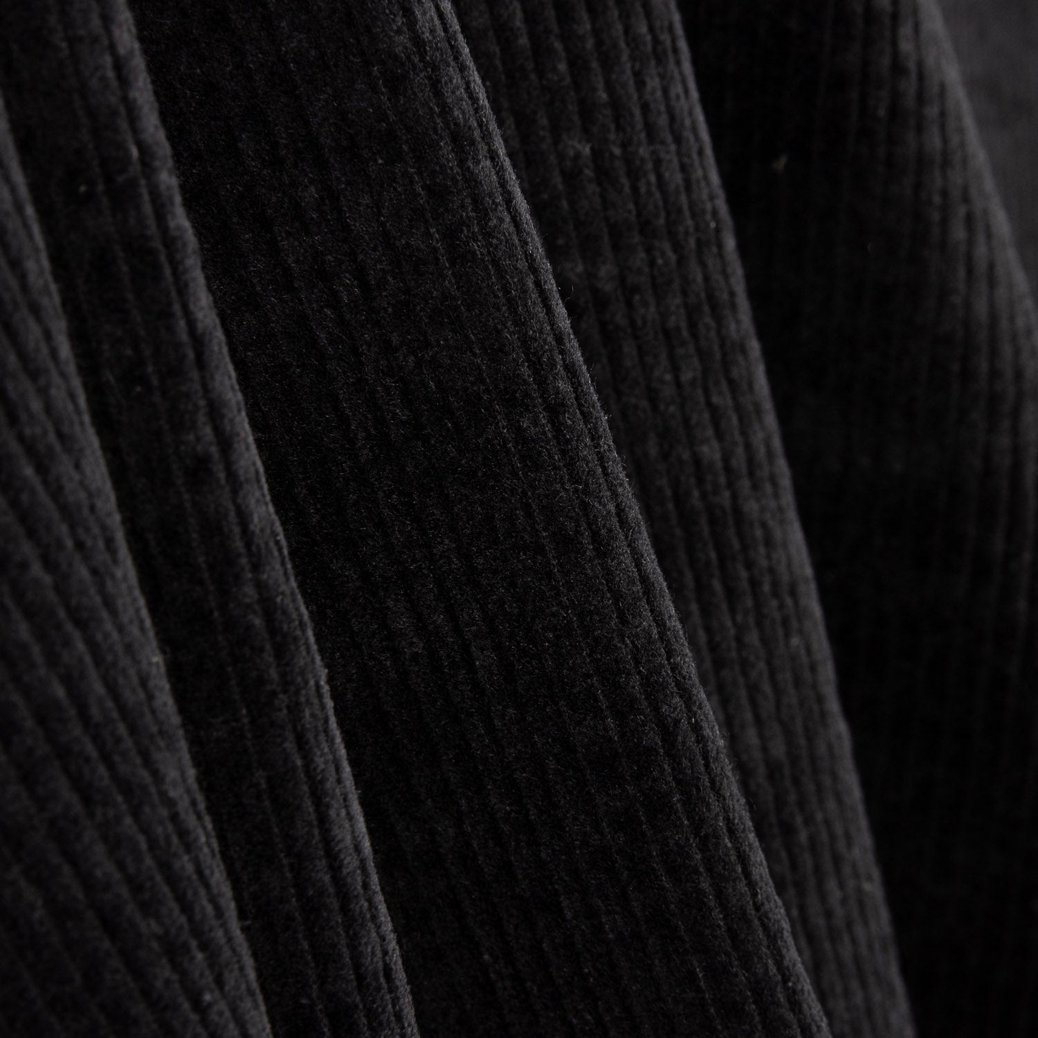 Black Cordele Spandex Corduroy - Ribes y Casals