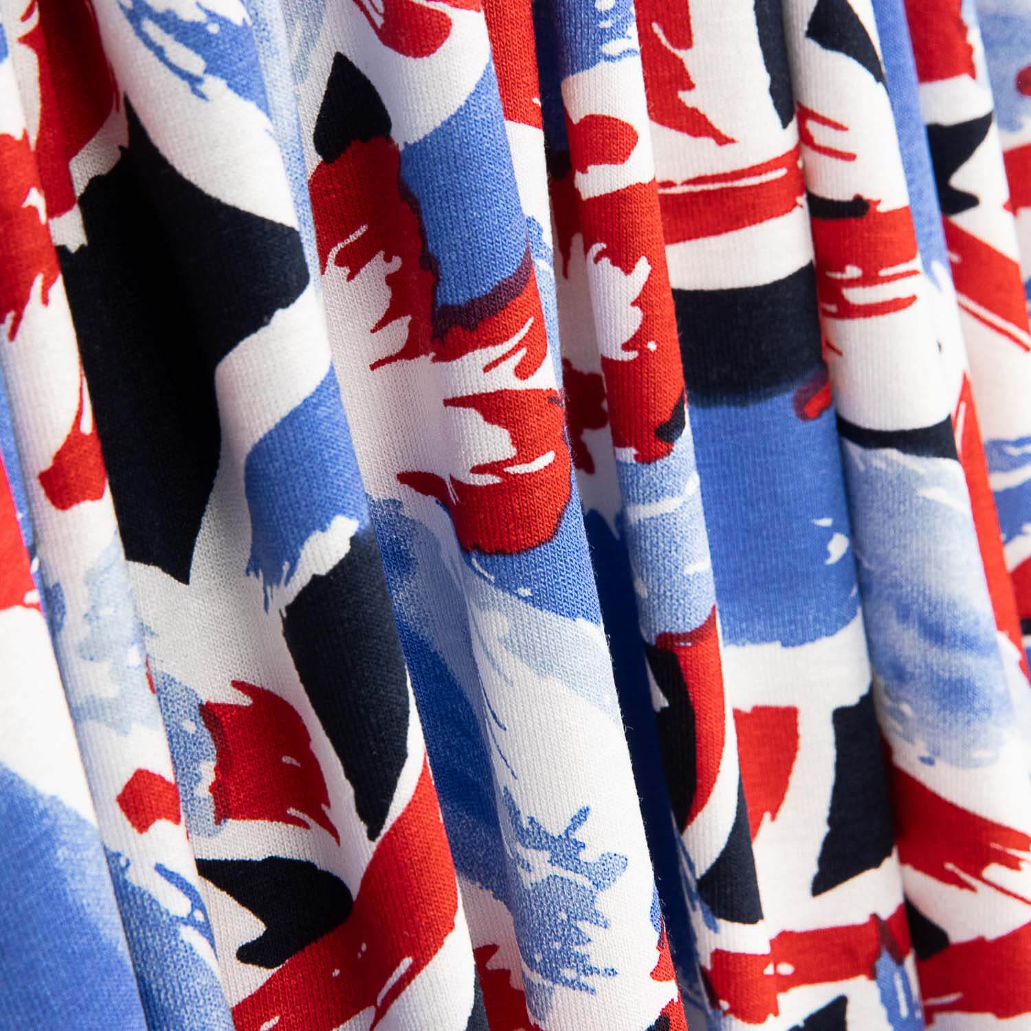 Blue and Red Floral Sailor Viscose Dot - Ribes y Casals