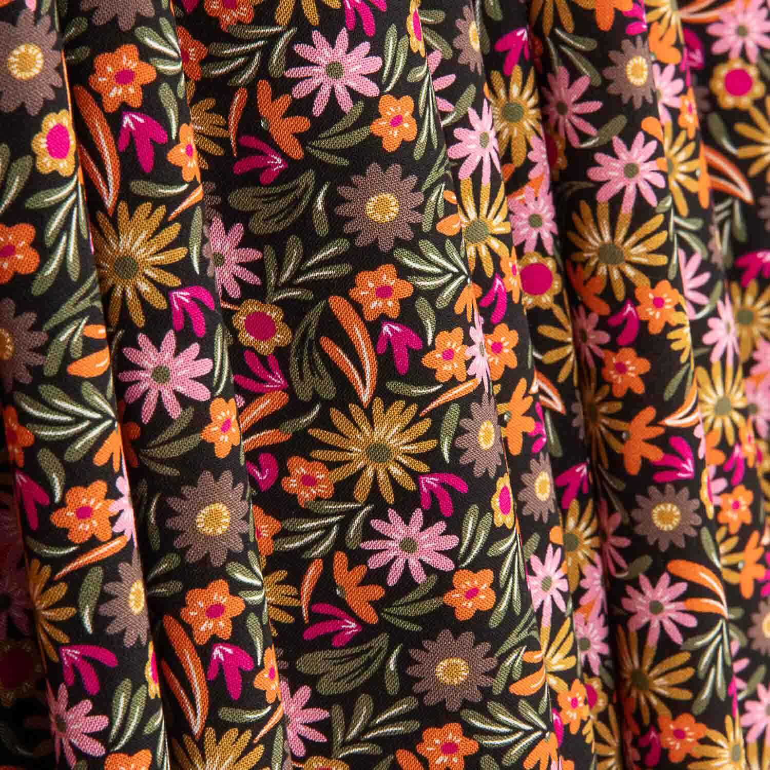 Floral Print Viscose Boheme Noir - Ribes y Casals