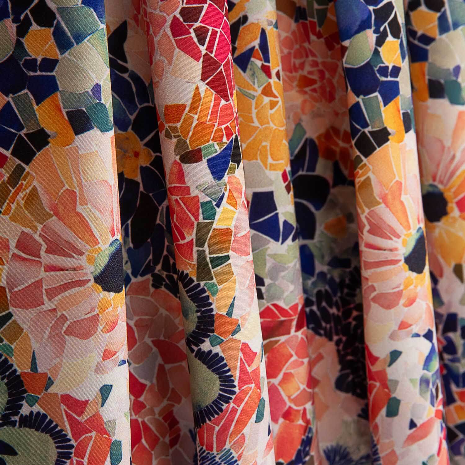Sorona Technical Fibre Floral Mosaic Print - Ribes y Casals