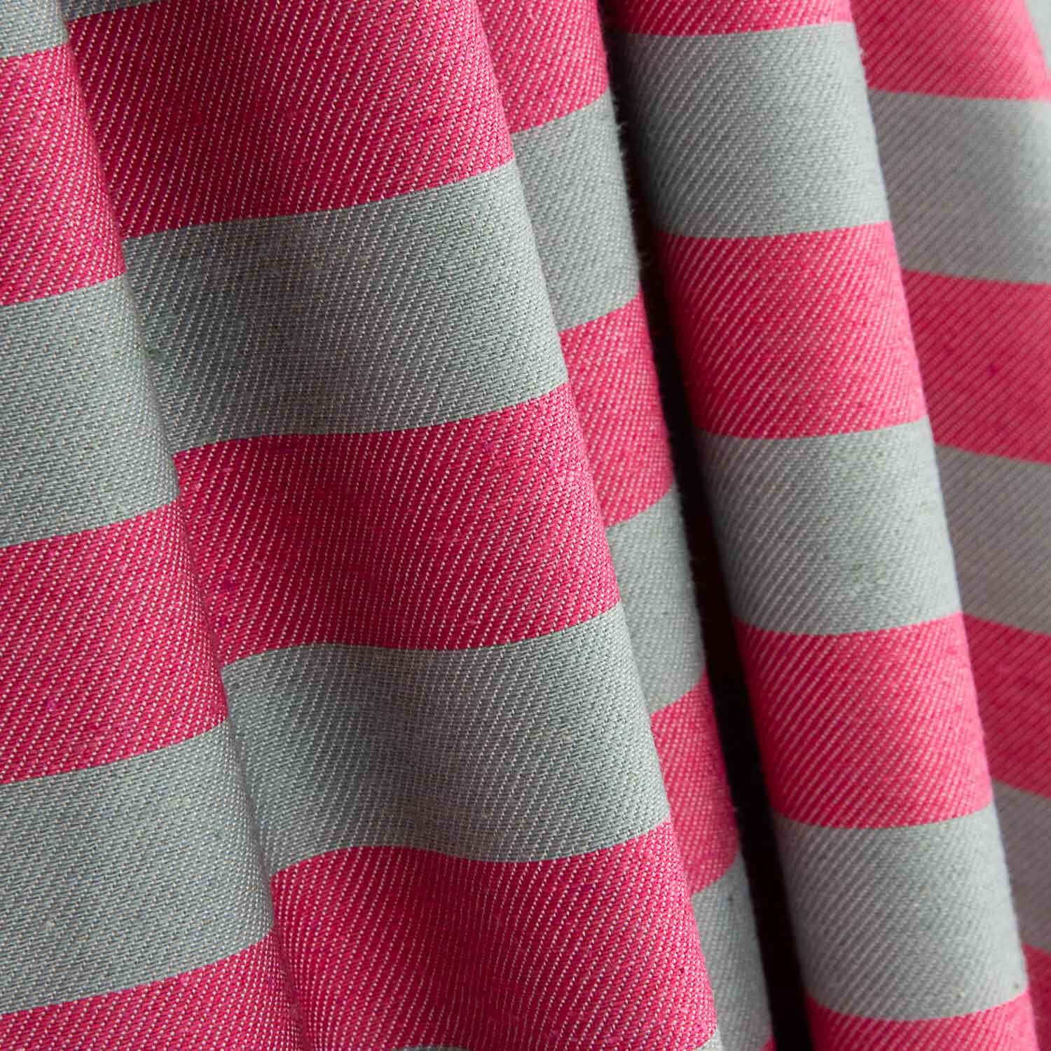 Two-tone pink and greyish-green stripes on pink canvas - Ribes y Casals