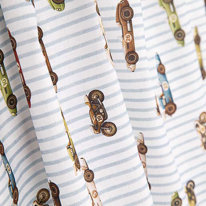 Printed Cotton Fabric Bed Sheet with Racing Cars - Ribes y Casals