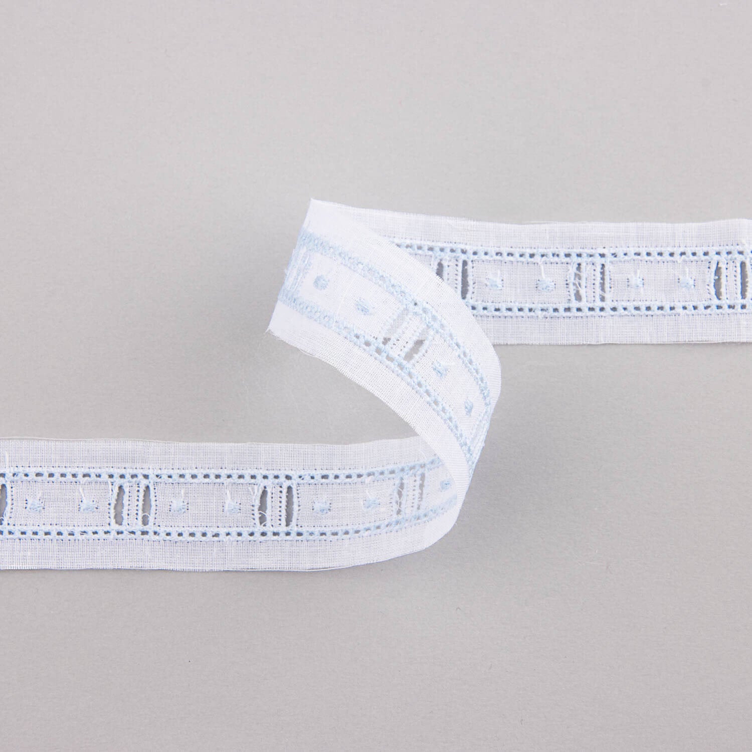 Batiste strip White y Blue 2,5cm - Ribes y Casals
