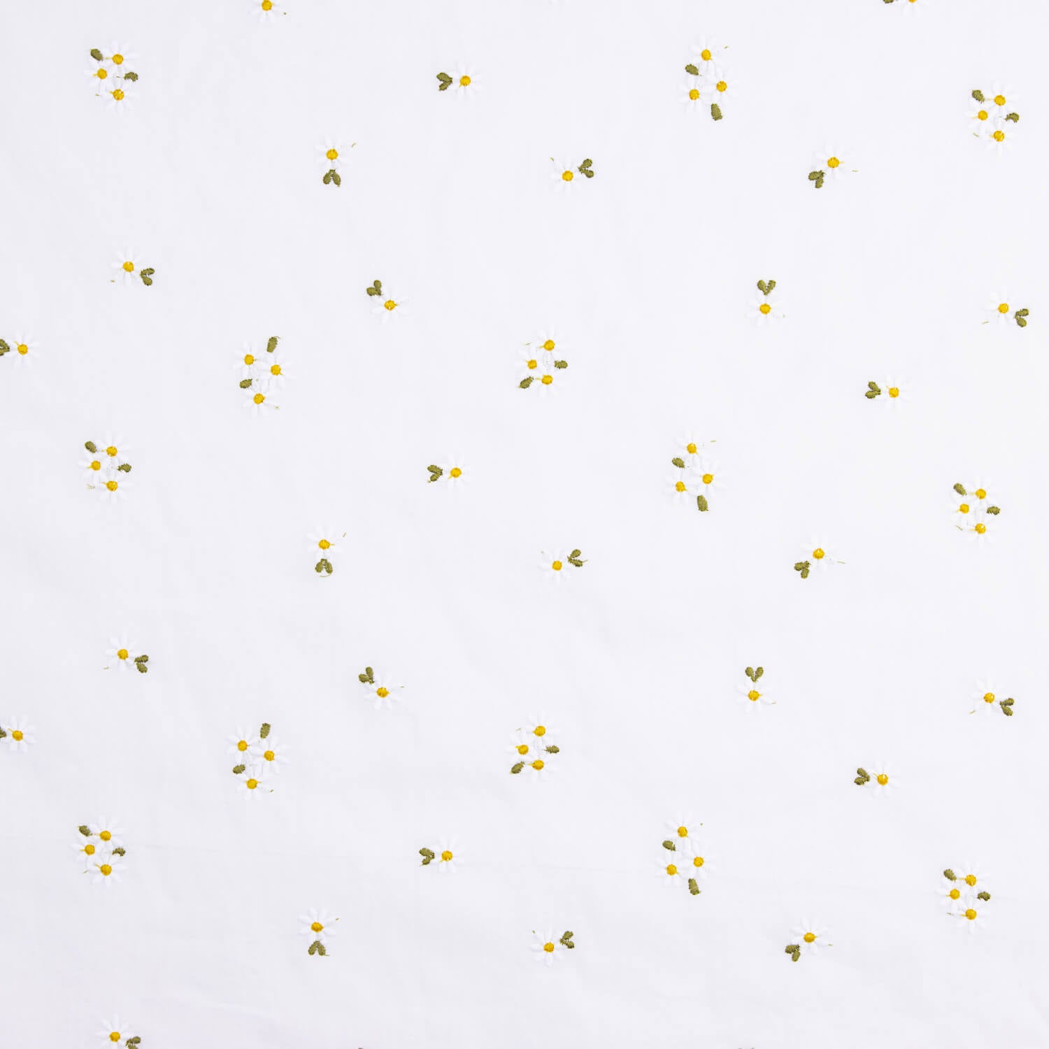 Embroidered Cotton Batista White Daisies - Ribes y Casals
