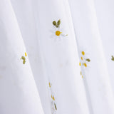 Embroidered Cotton Batista White Daisies - Ribes y Casals