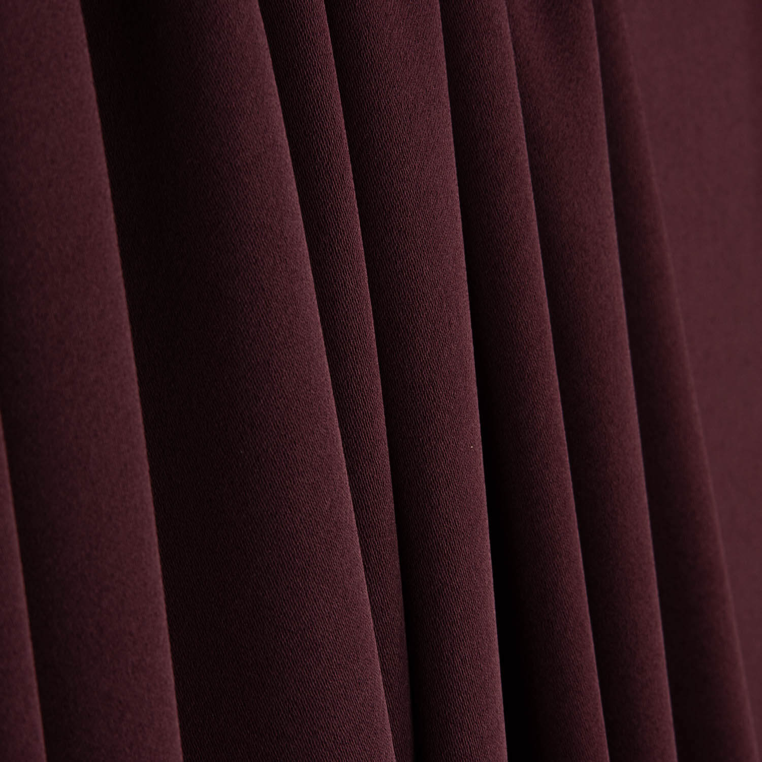 Plain Burgundy Crepe - Ribes y Casals