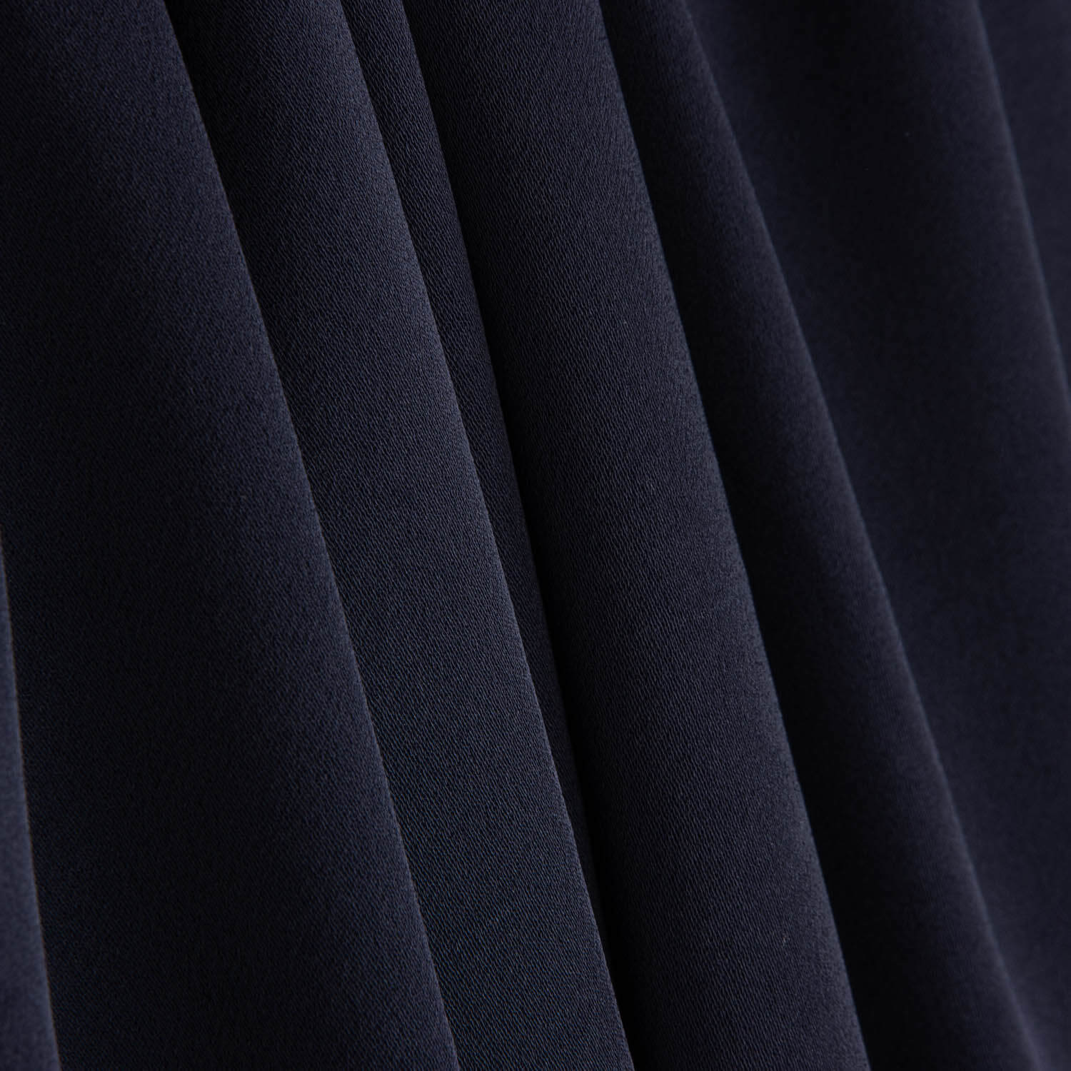Plain Navy Blue Crepe - Ribes y Casals