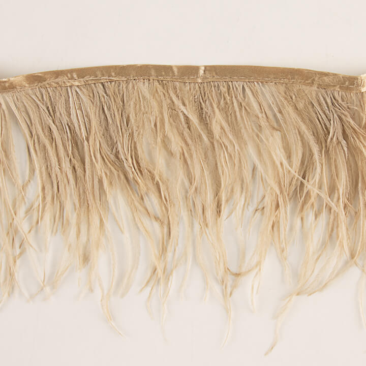 Beige Feather Fringe Plus - Ribes y Casals