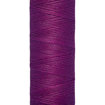 Gütermann yarn 100m colour 718 Dark Magenta - Ribes y Casals