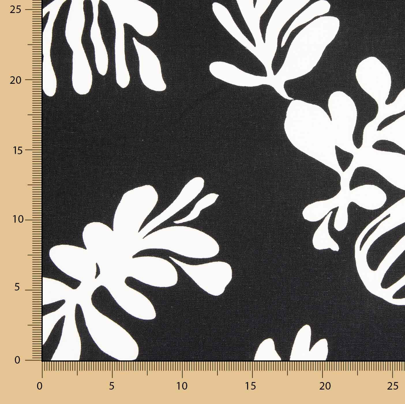 Black and White Leaf-Printed Linen and Cotton - Ribes y Casals