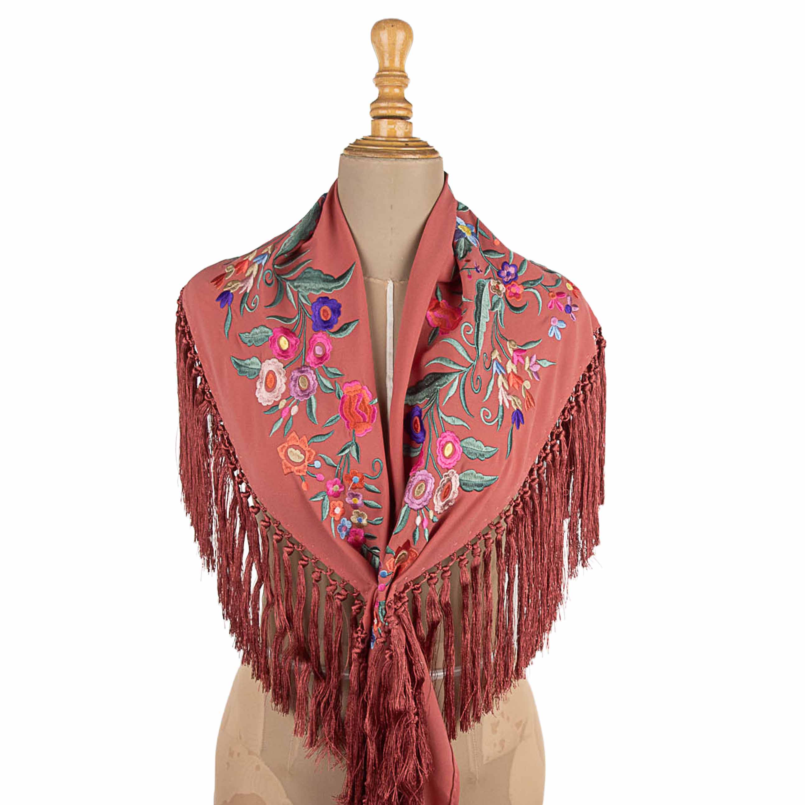 Clay-coloured embroidered flamenco shawl - Ribes y Casals