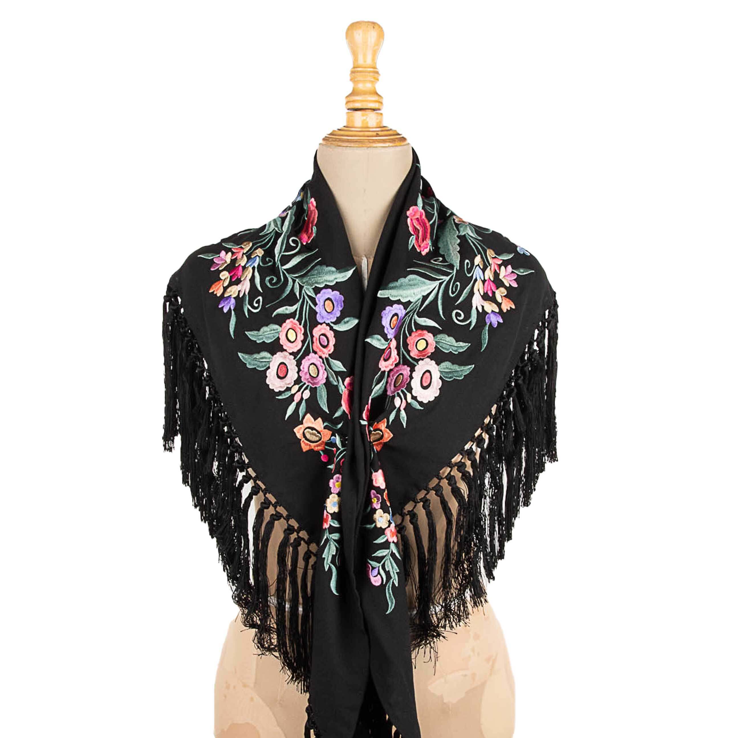 Black Embroidered Flamenco Shawl - Ribes y Casals