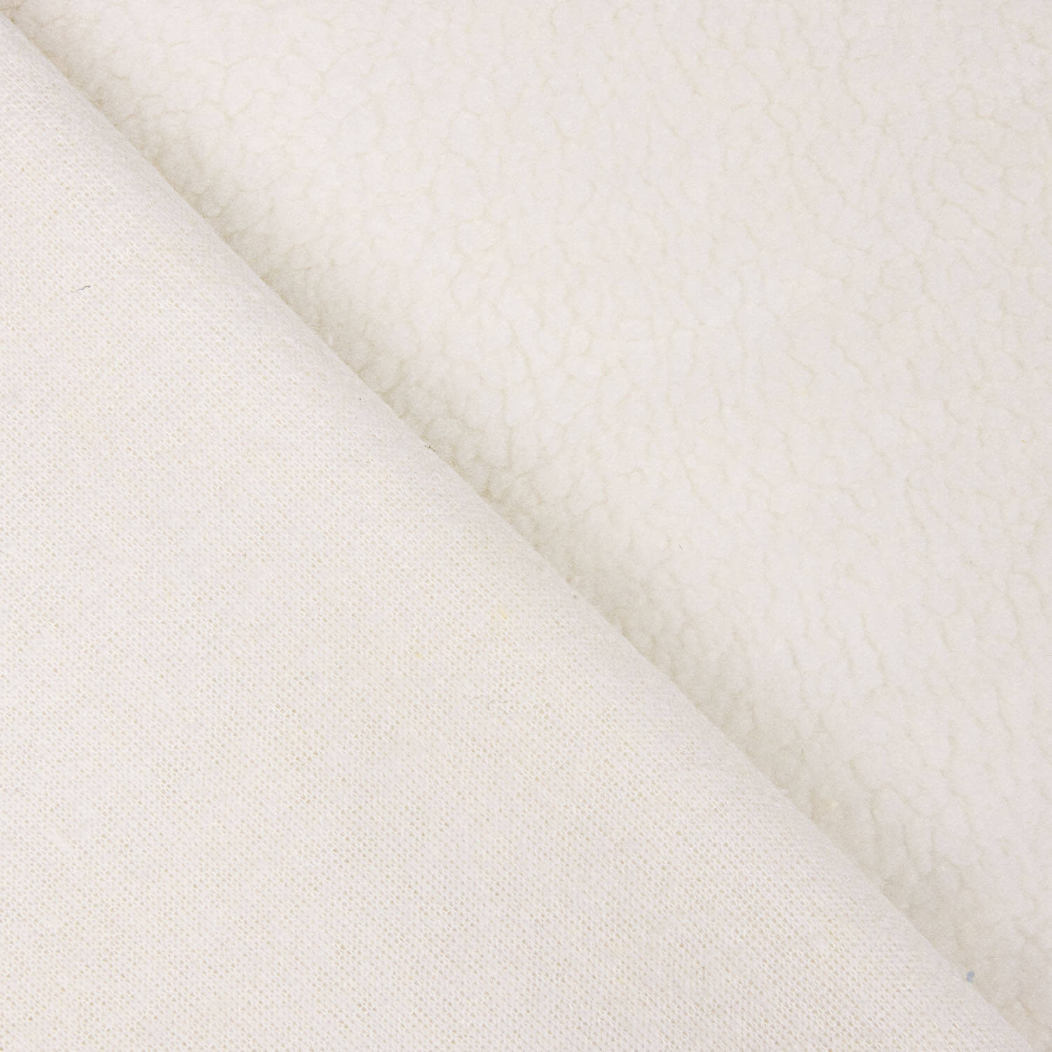 Offcuts of Raw Lambswool - Various sizes x 150cm wide - Ribes y Casals