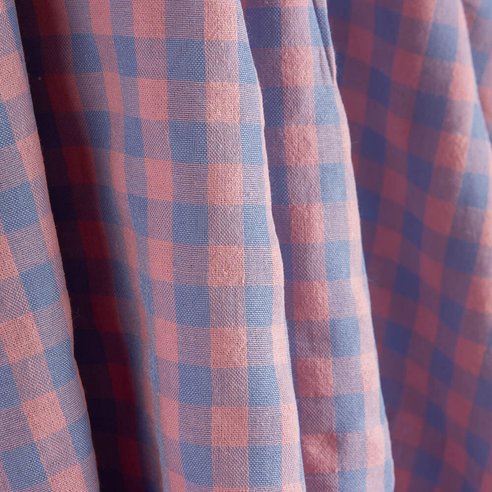 Blue and Pink Checks on Blue Seersucker Poplin - Ribes y Casals