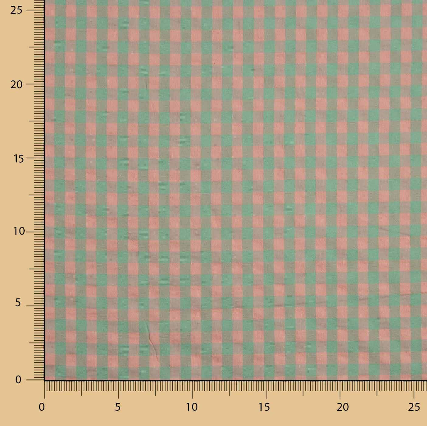 Green and Salmon Checks on Green Seersucker Poplin - Ribes y Casals