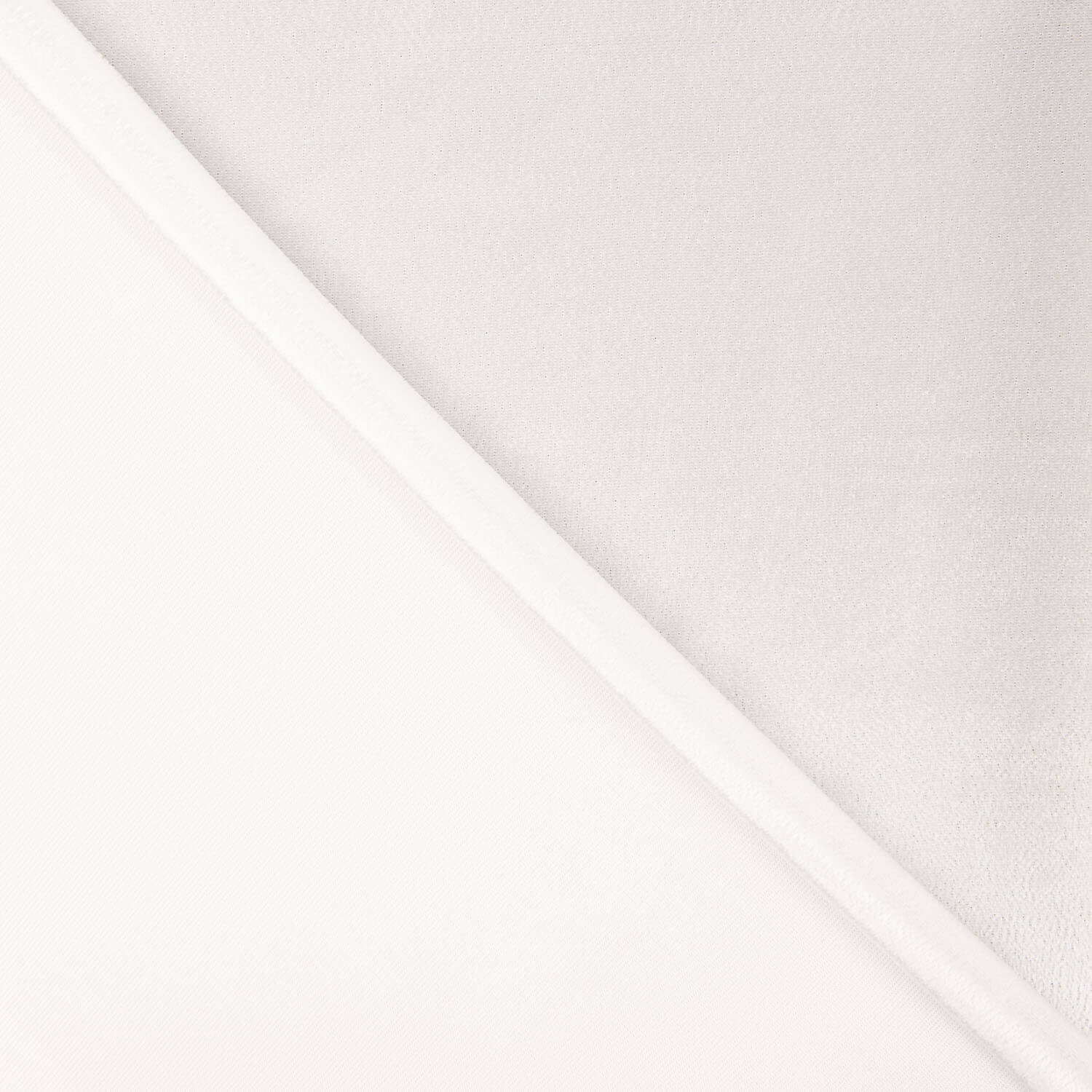 Martelé White Offer - Ribes y Casals