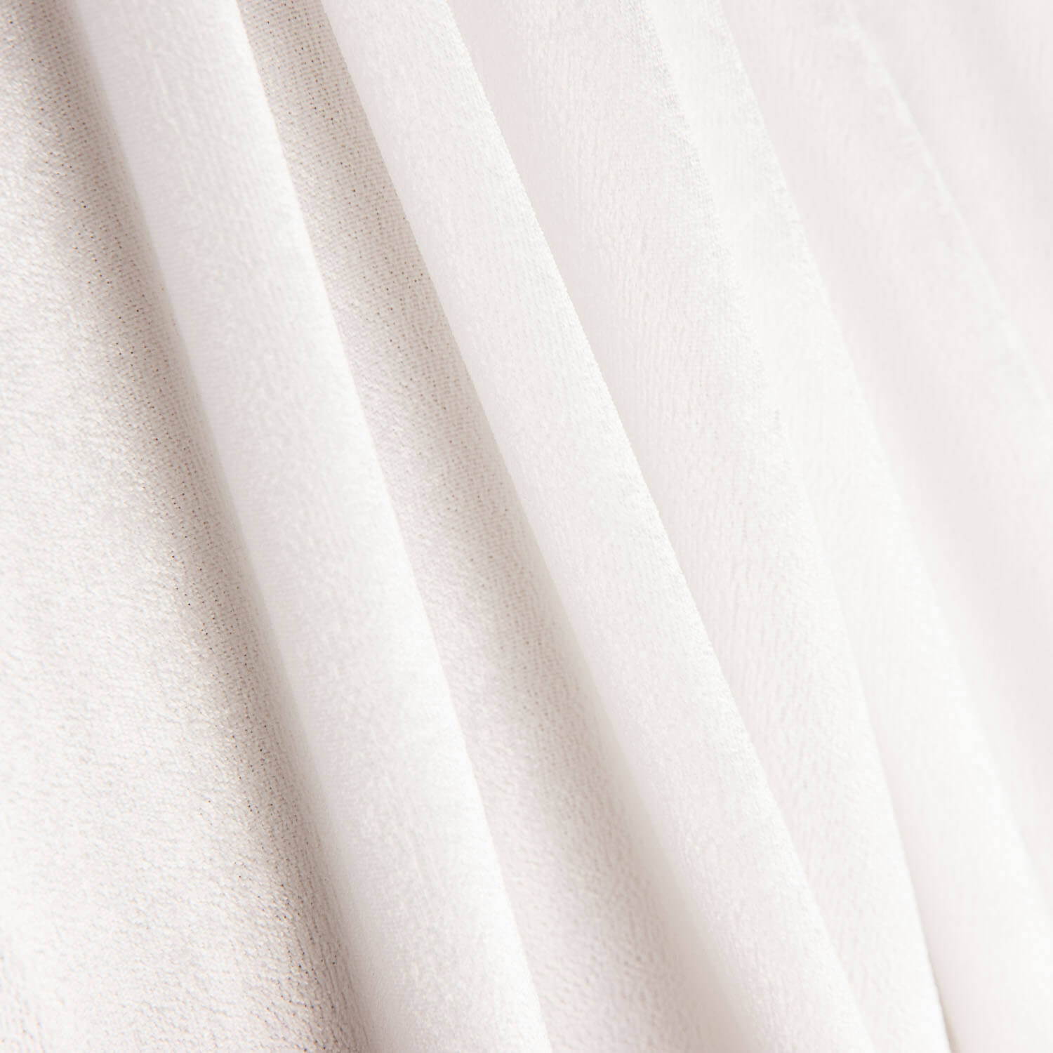 Martelé White Offer - Ribes y Casals