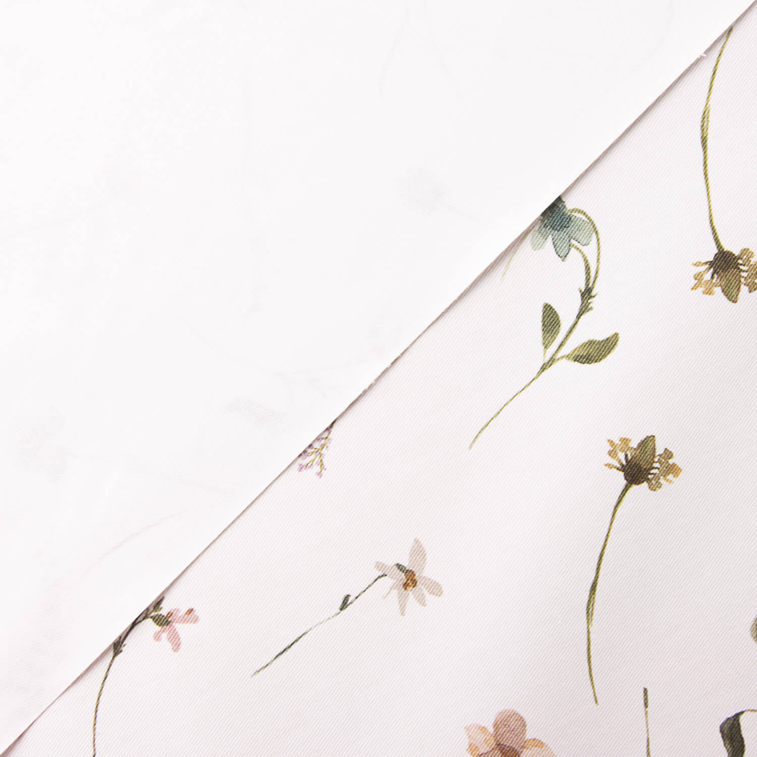 Resin-coated twill Delicate floral cotton - Ribes y Casals