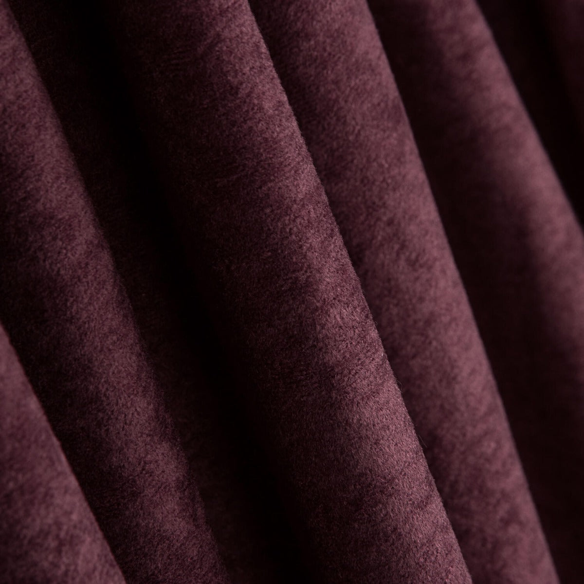 Garnet Faux Suede - Ribes y Casals