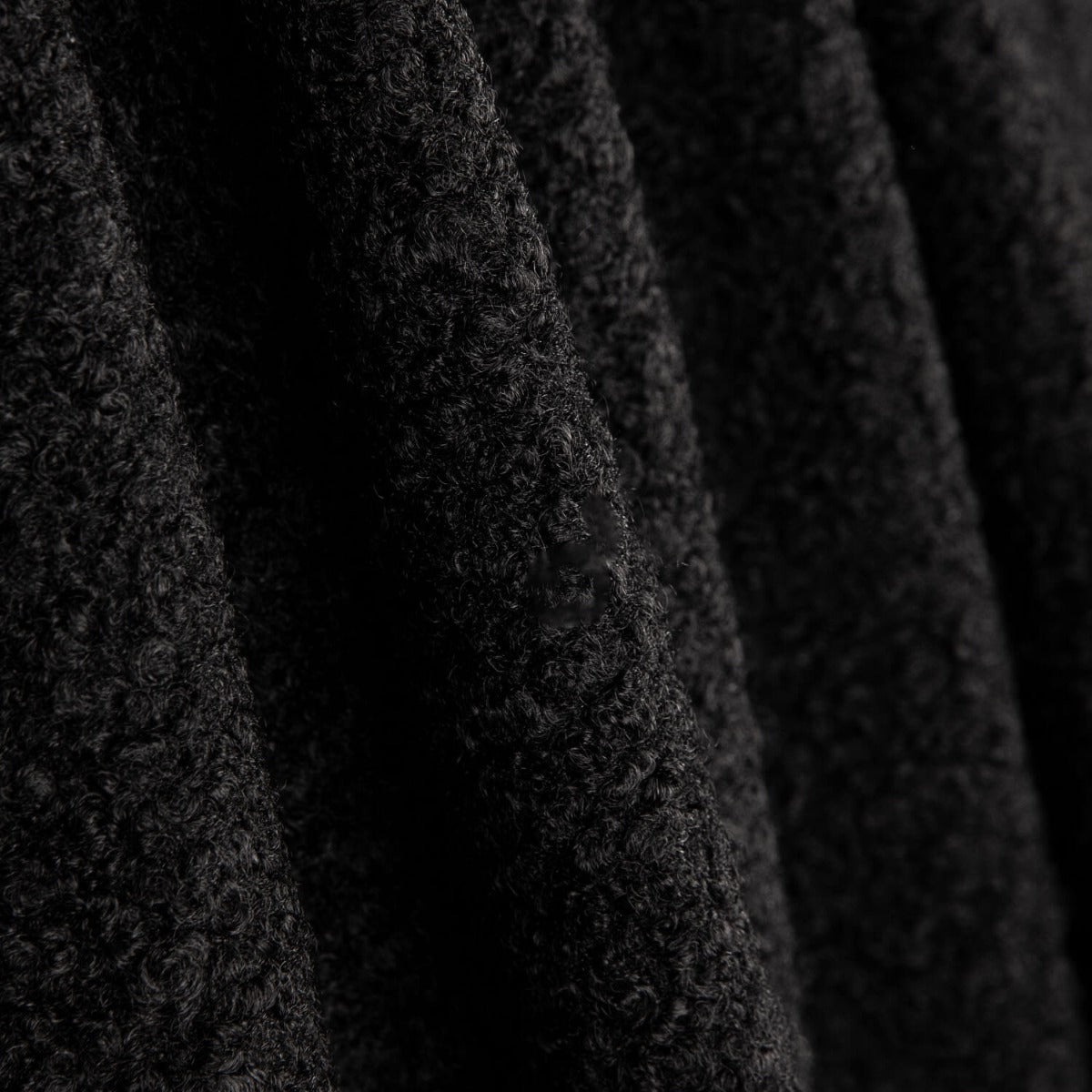 Black Coat Baguilla - Ribes y Casals