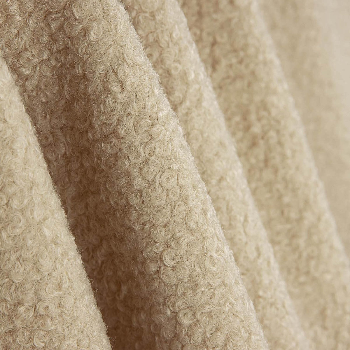 Beige Coat Baguilla - Ribes y Casals