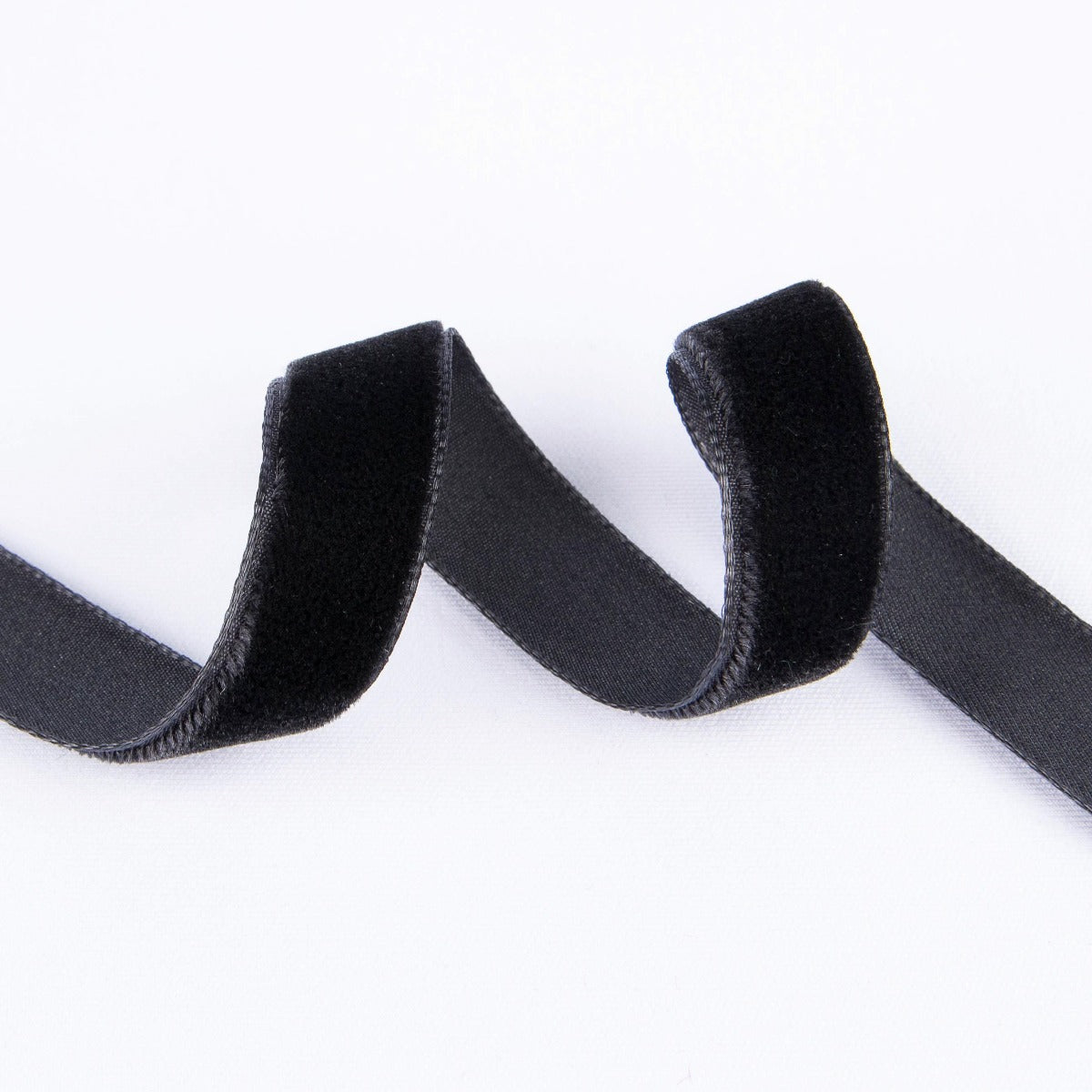 Black Velvet Ribbon 16mm - Ribes y Casals