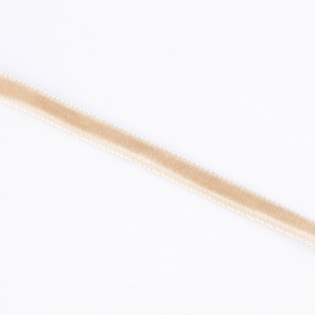 Cinta Terciopelo Beige 7mm - Ribes y Casals